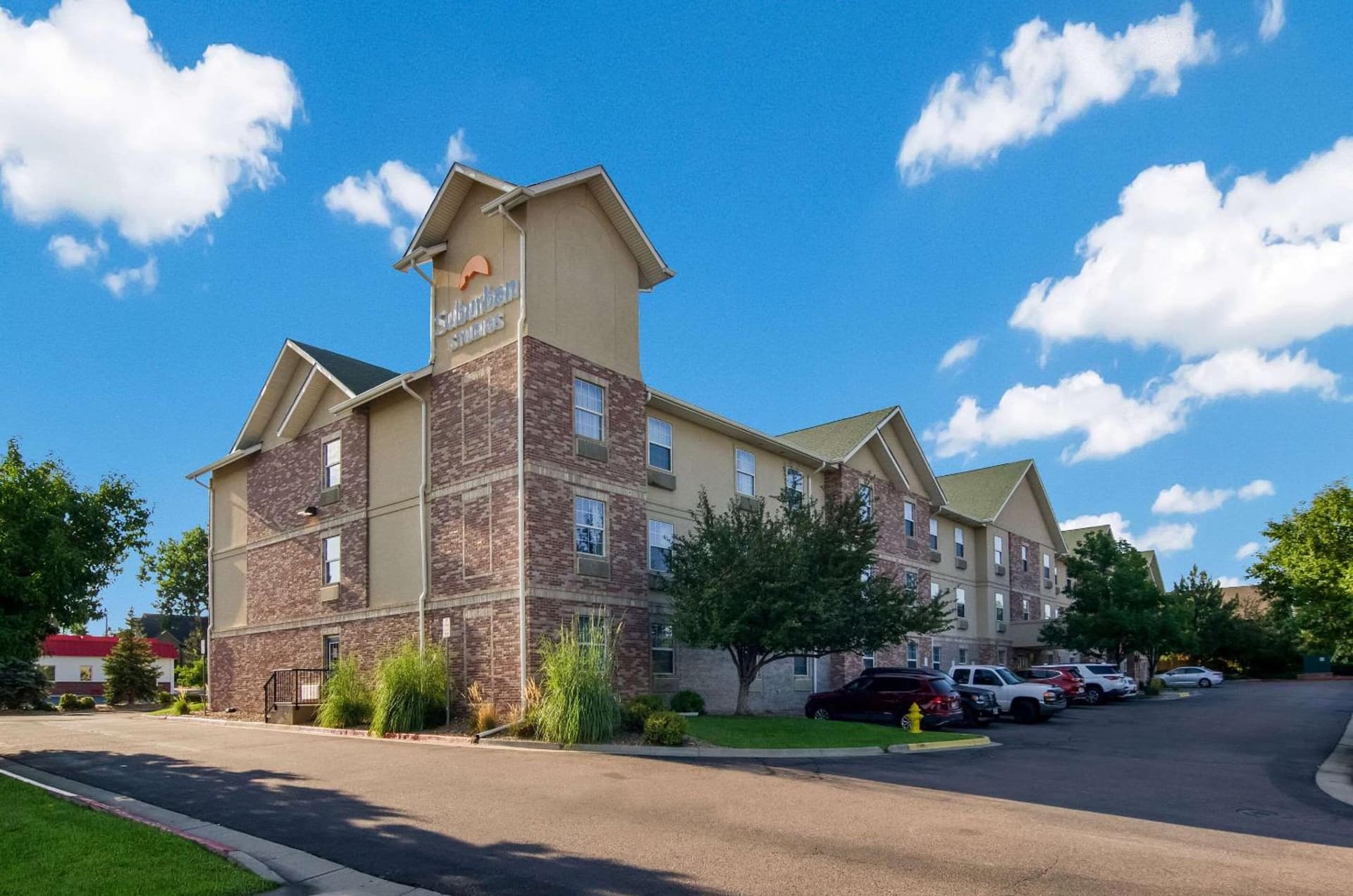 Suburban Studios Denver Central-Arvada interior in Arvada, CO — gallery photo 2