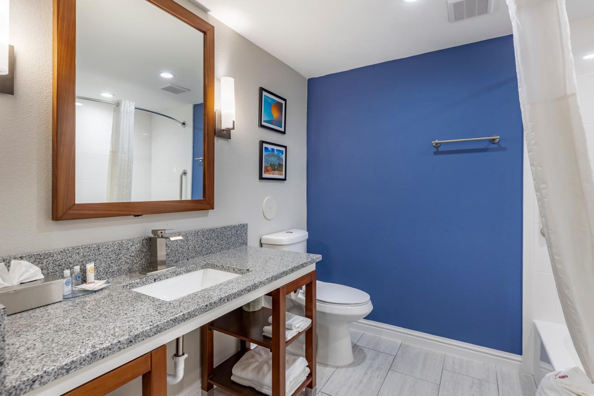 Comfort Suites St Louis - Sunset Hills gallery photo in Saint Louis, MO — image 19