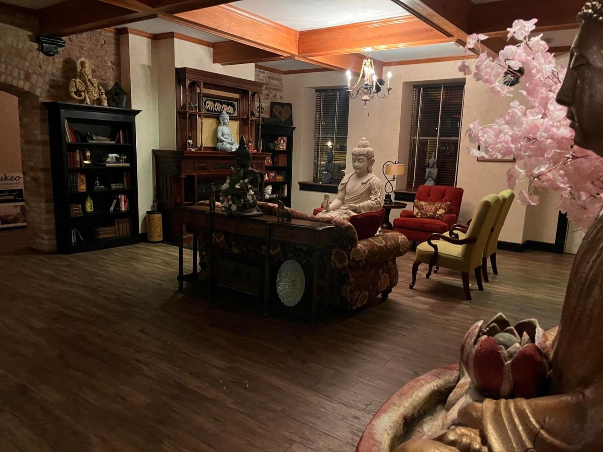 Nuks Executive Suites gallery photo in De Pere, WI — image 17