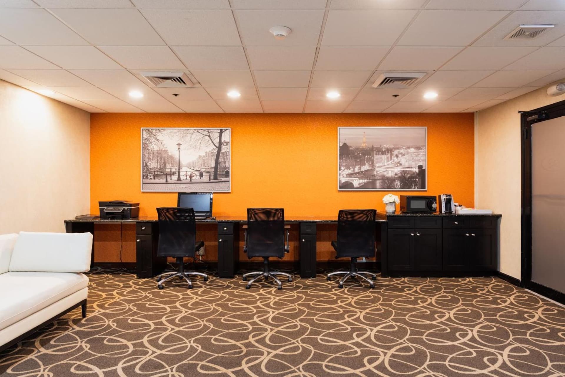 Crowne Plaza Newark Airport by IHG gallery photo in Elizabeth, NJ — image 35