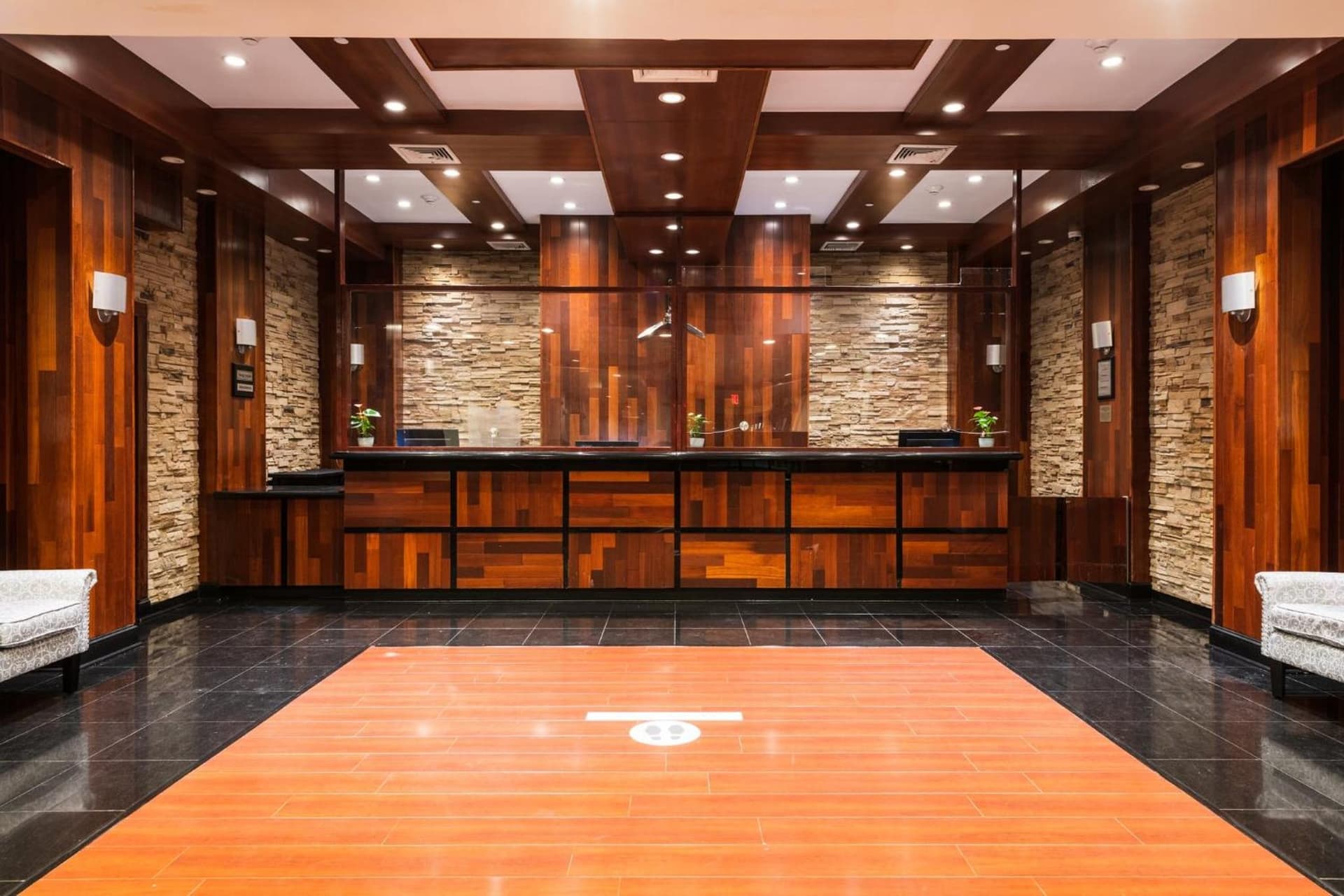 Crowne Plaza Newark Airport by IHG gallery photo in Elizabeth, NJ — image 40