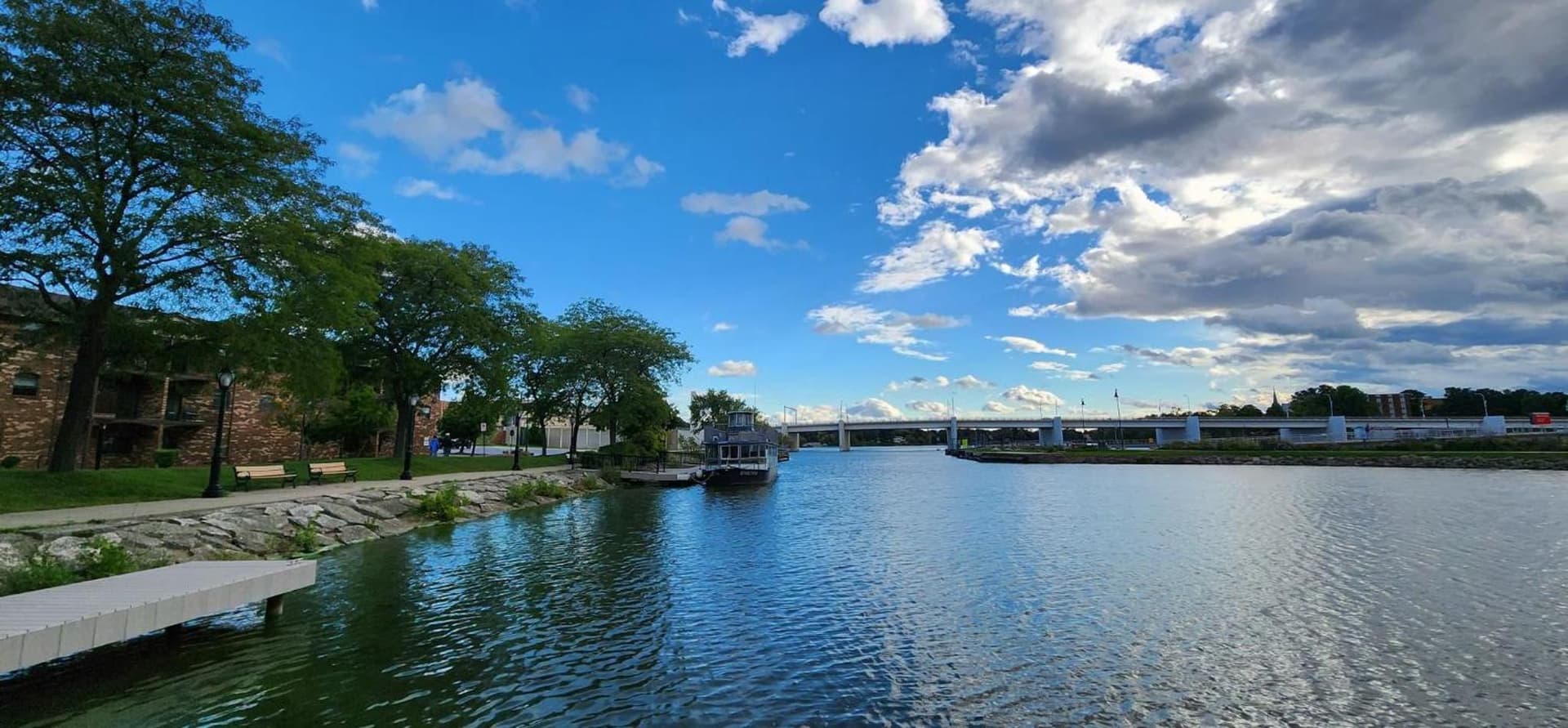 Nuks Executive Suites gallery photo in De Pere, WI — image 48