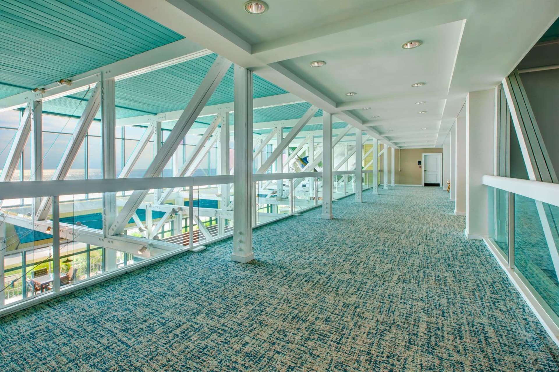 Holiday Inn Va Beach-Oceanside 21st St by IHG gallery photo in Virginia Beach, VA — image 5