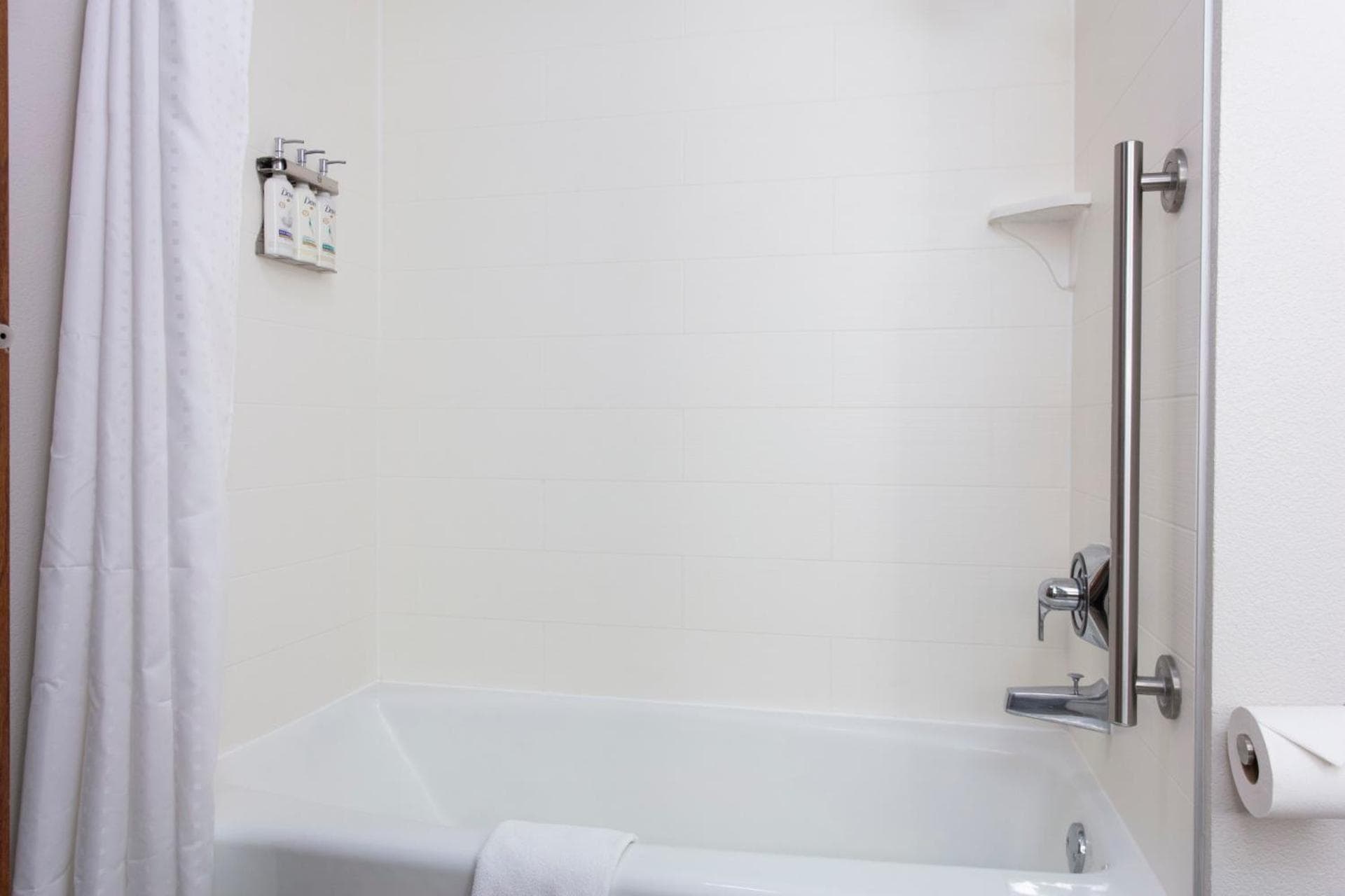 Holiday Inn Express - San Antonio Airport by IHG gallery photo in San Antonio, TX — image 23