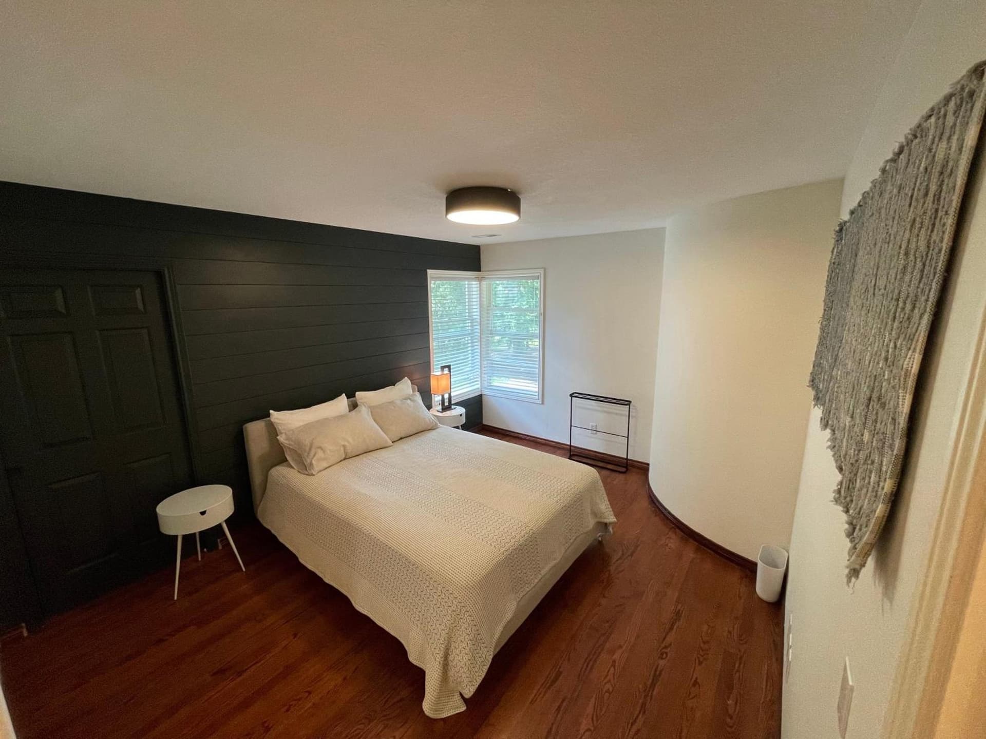 The Gaard House property views in Carlton, OR — gallery photo 3