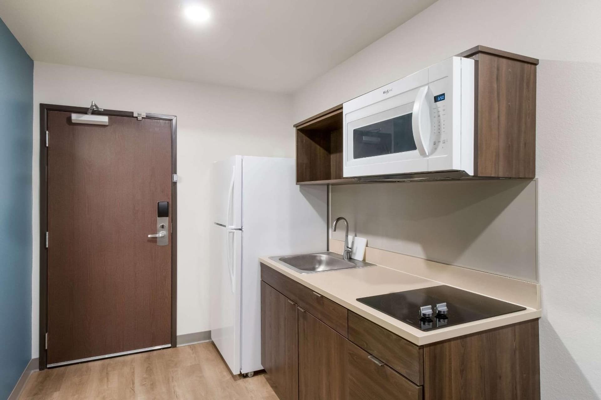 WoodSpring Suites Mesa Chandler gallery photo in Mesa, AZ — image 23