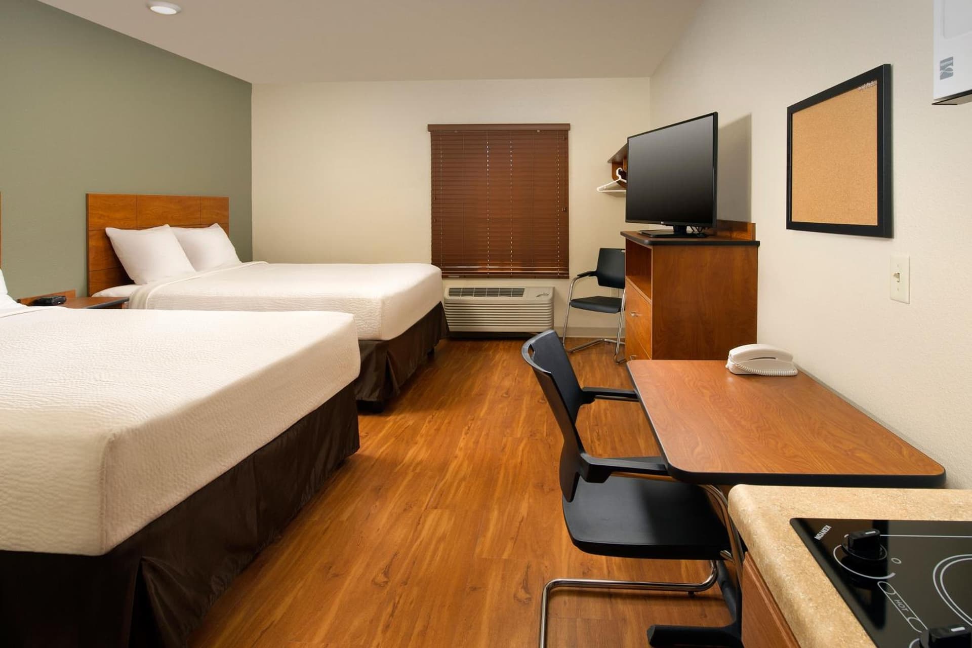 Extended Stay America Select Suites - Fort Lauderdale - Airport - West gallery photo in Davie, FL — image 11