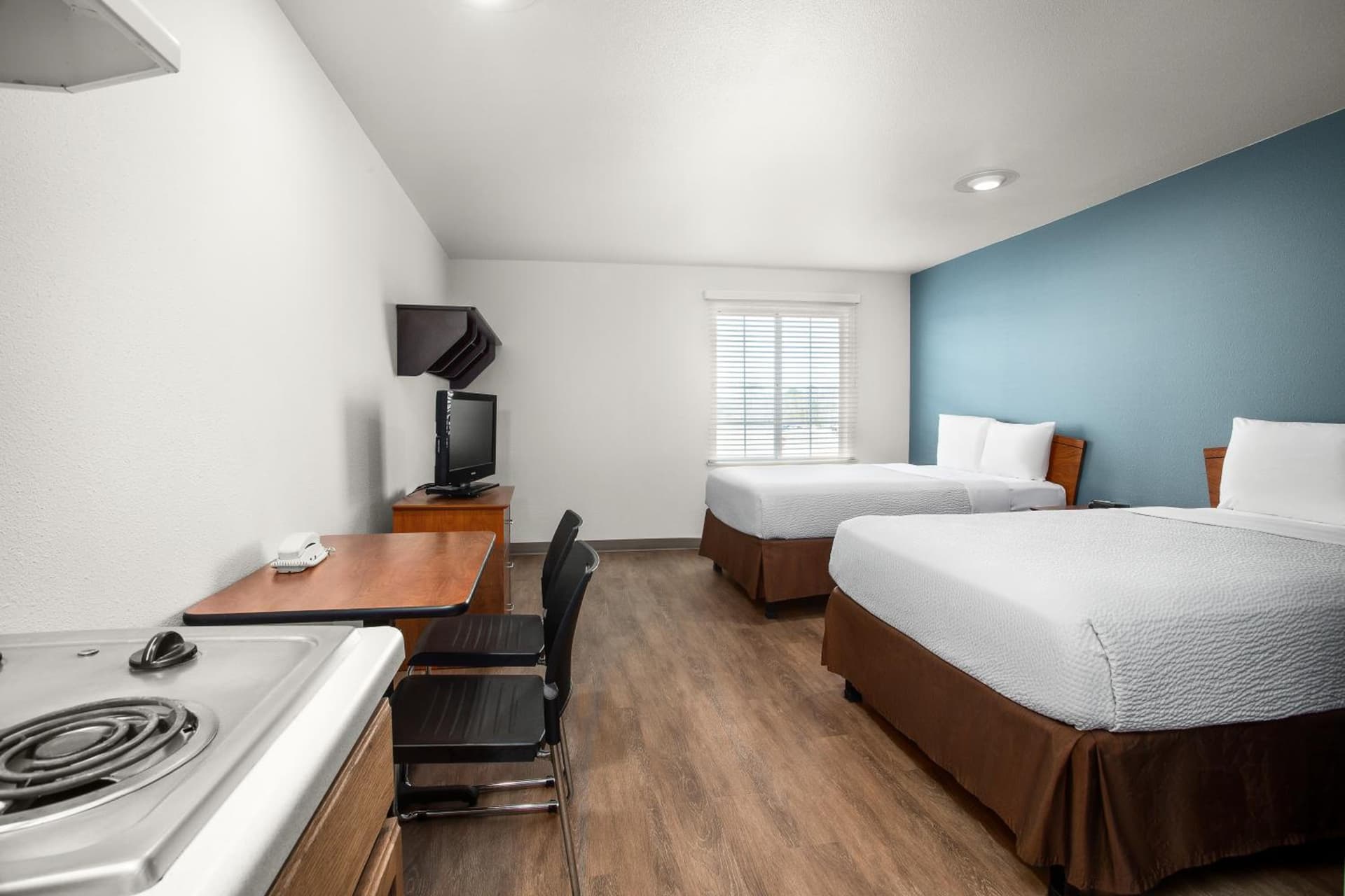 Extended Stay America Select Suites - Gulfport gallery photo in Gulfport, MS — image 29