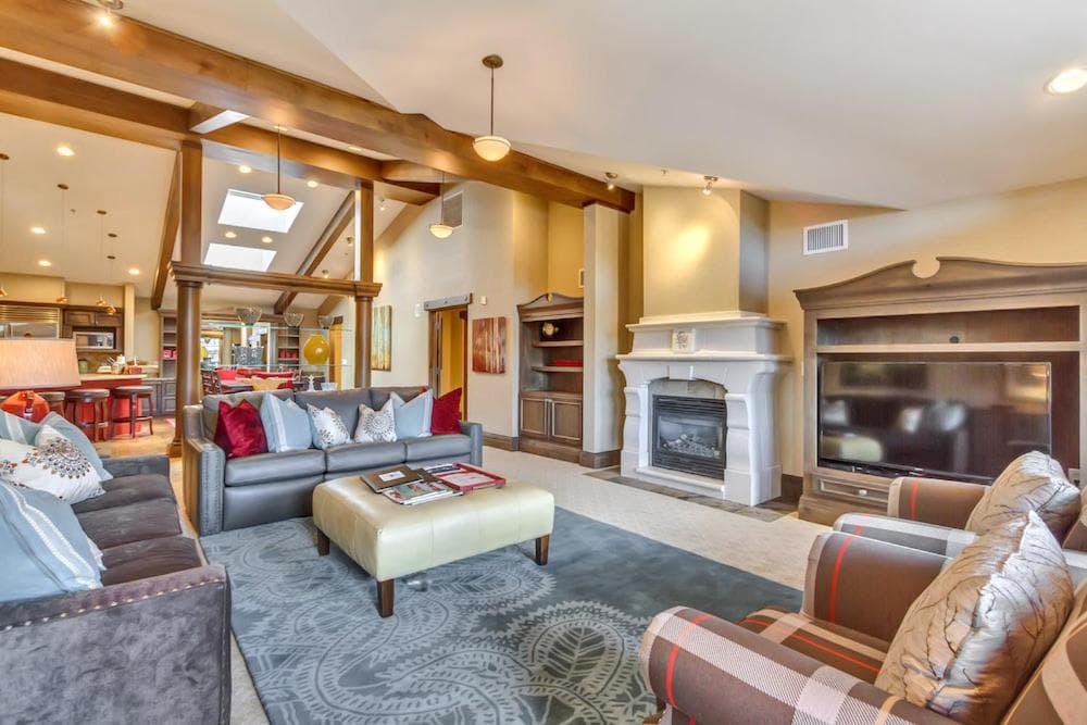 The Chateaux Deer Valley gallery photo in Park City, UT — image 154
