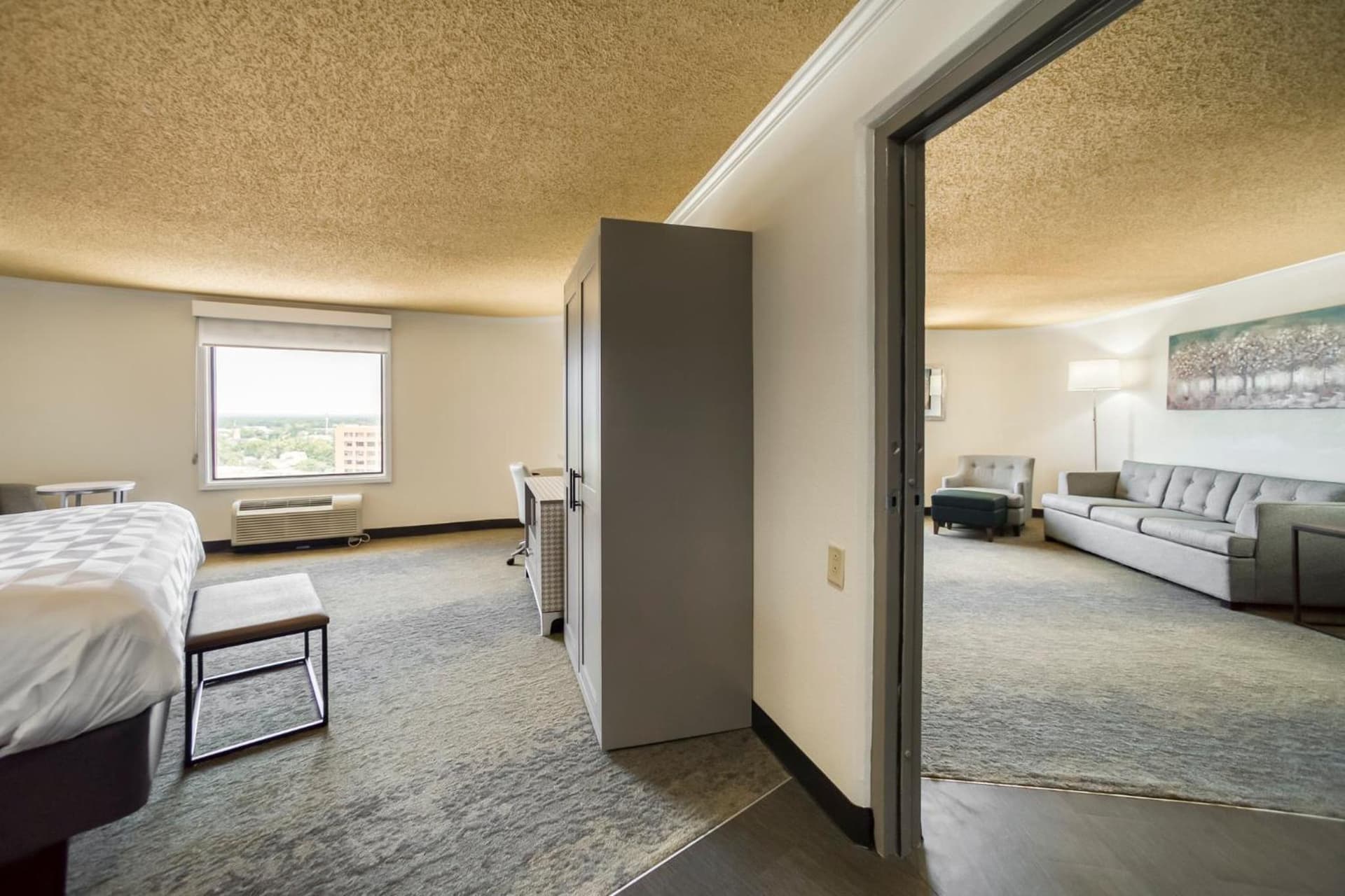 Holiday Inn Mobile Downtown Historic District by IHG gallery photo in Mobile, AL — image 7