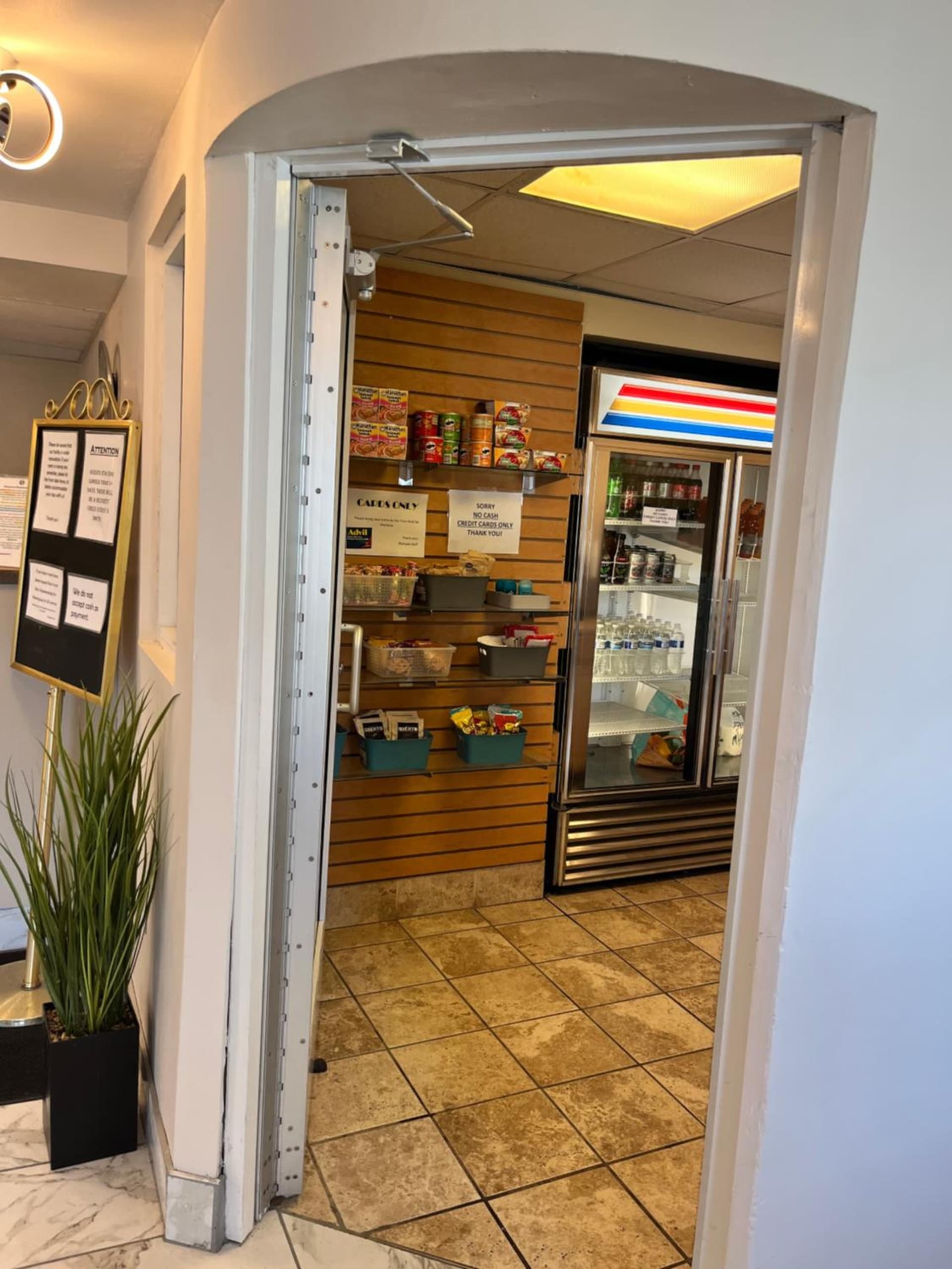 Ramada Downtown by Wyndham Anchorage gallery photo in Anchorage, AK — image 34