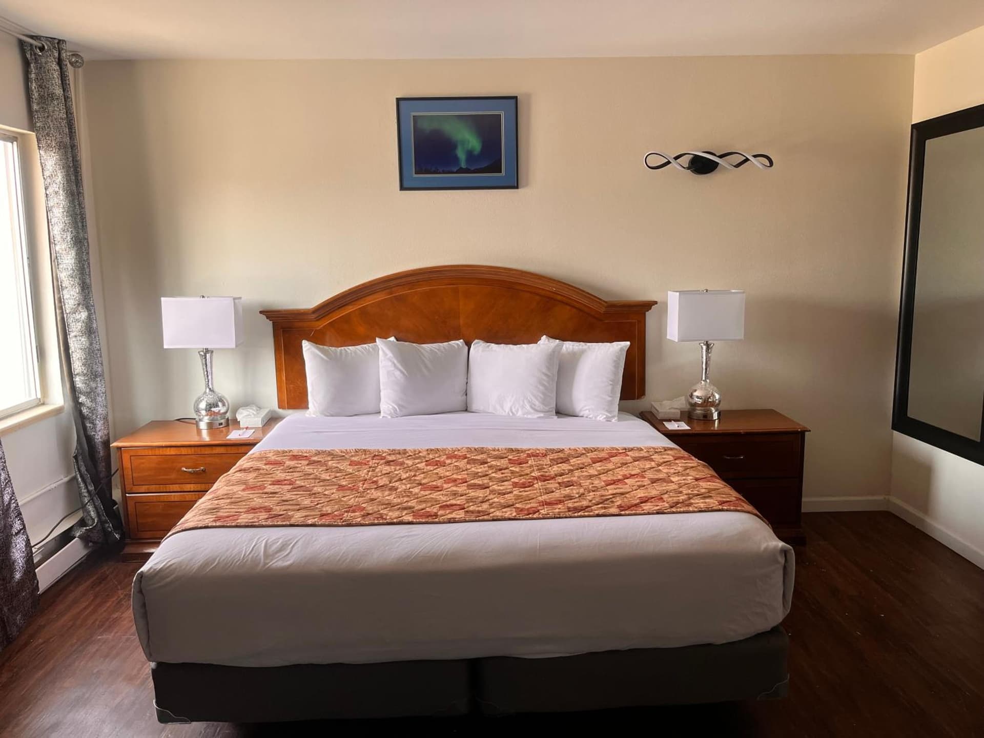 Ramada Downtown by Wyndham Anchorage gallery photo in Anchorage, AK — image 37