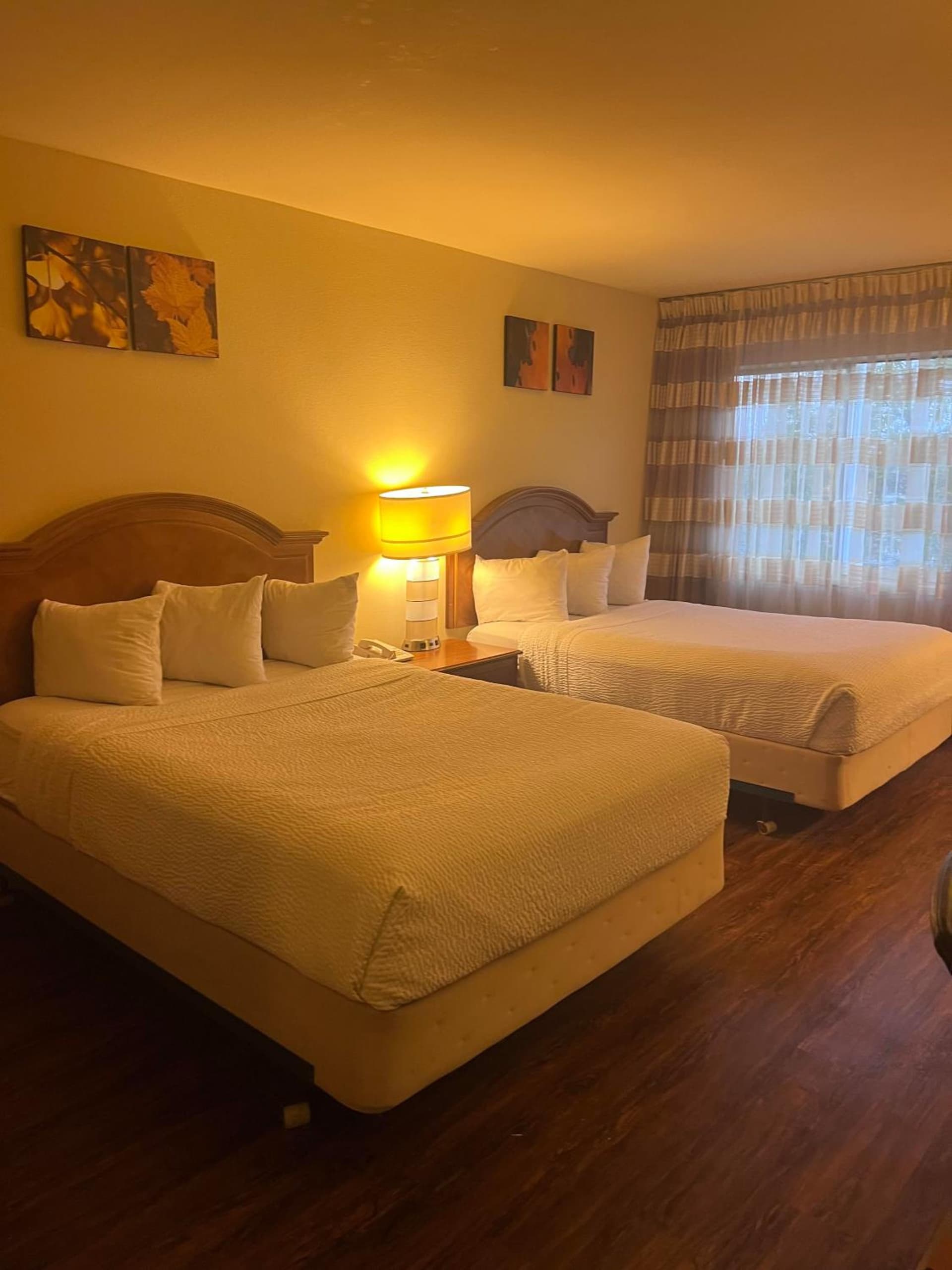 Ramada Downtown by Wyndham Anchorage gallery photo in Anchorage, AK — image 29