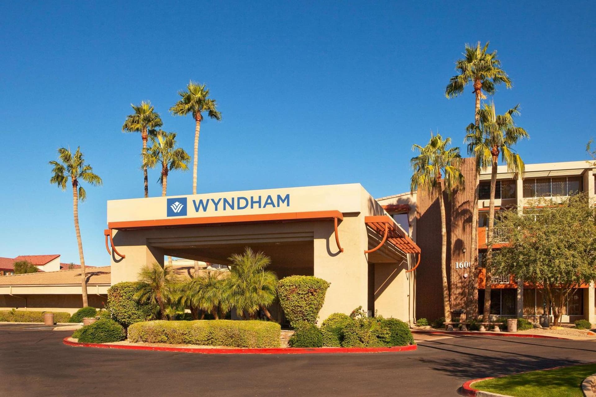 Wyndham Phoenix Airport - Tempe — hotel in Tempe, Arizona