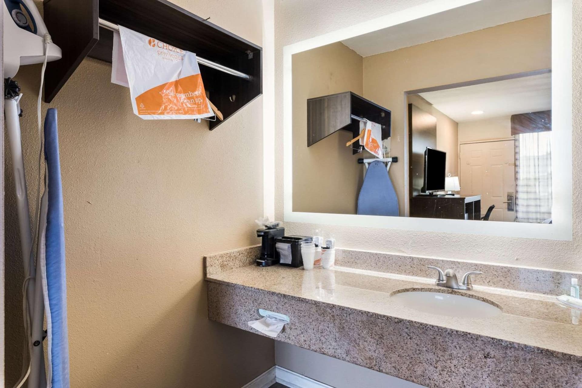 Quality Inn Gastonia East gallery photo in Gastonia, NC — image 50