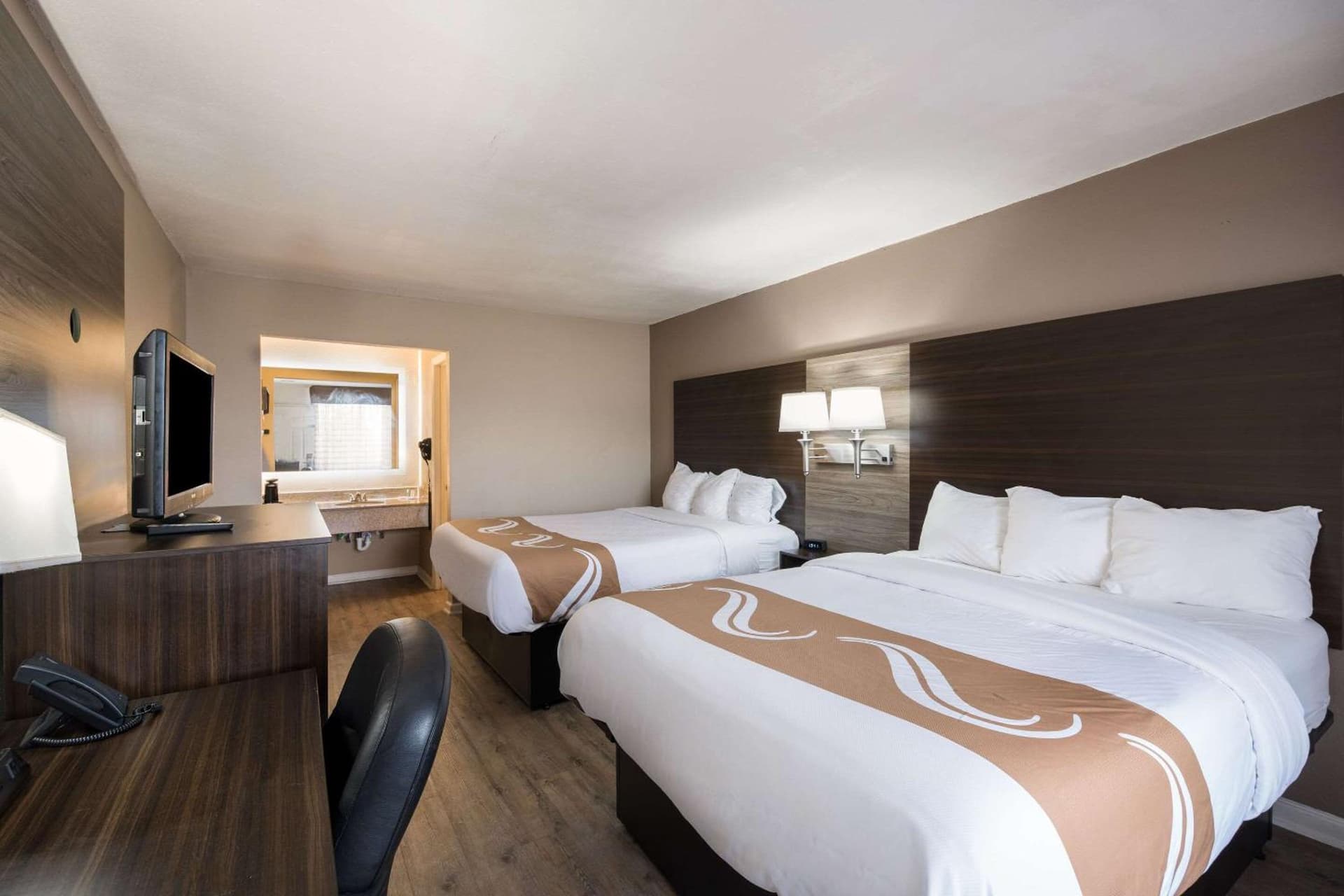 Quality Inn Gastonia East gallery photo in Gastonia, NC — image 37