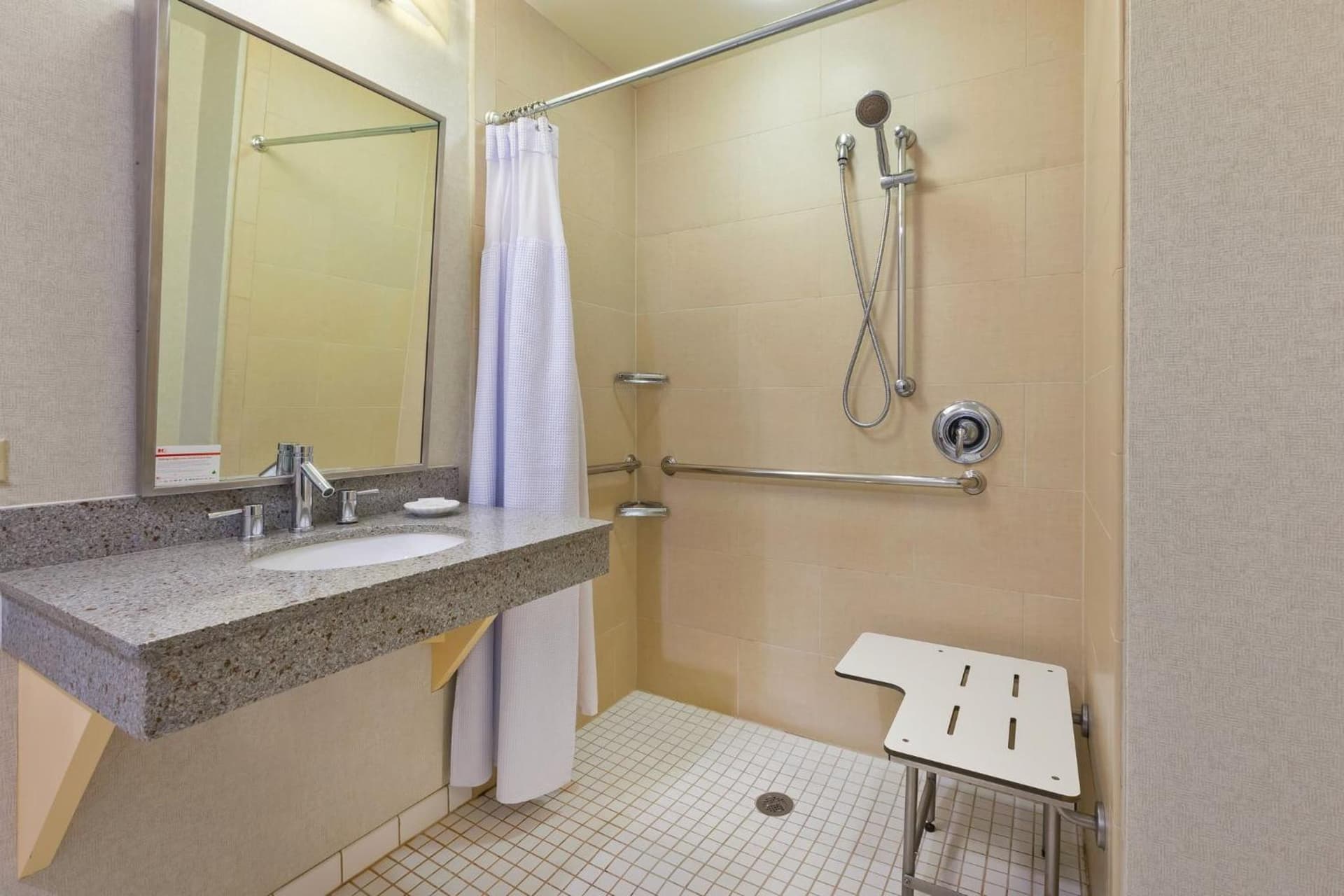 Crowne Plaza Columbus North - Worthington by IHG gallery photo in Columbus, OH — image 30
