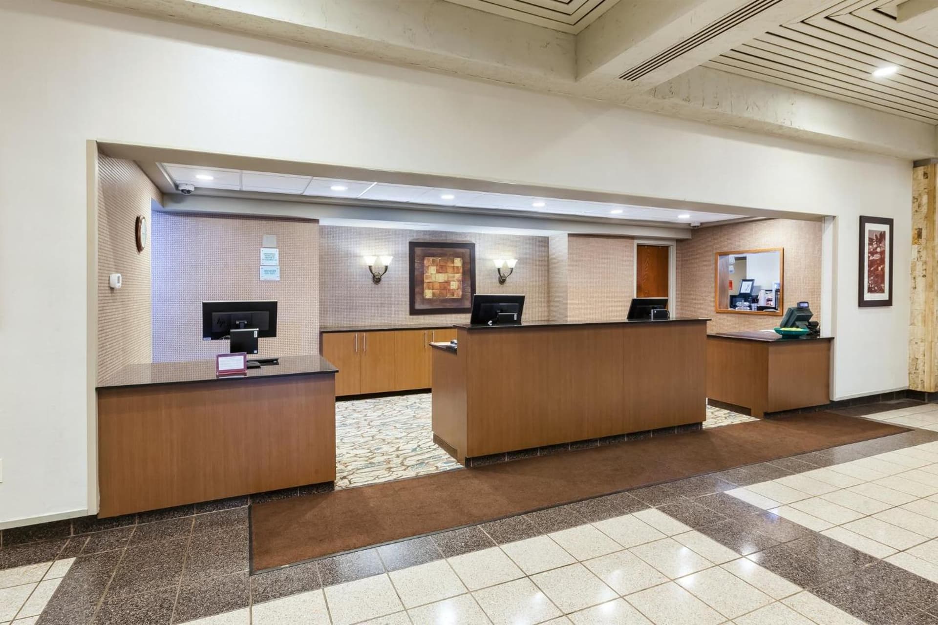 Crowne Plaza Columbus North - Worthington by IHG gallery photo in Columbus, OH — image 32