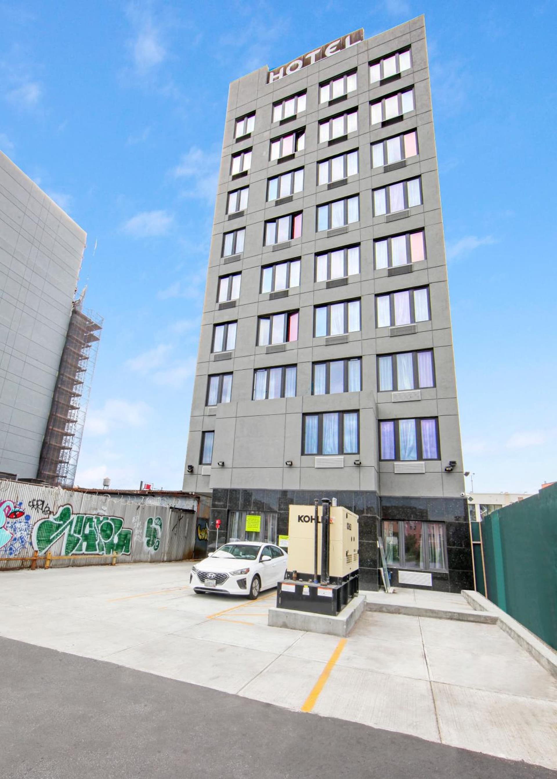 Hotel 365 Bronx gallery photo in Bronx, NY — image 18
