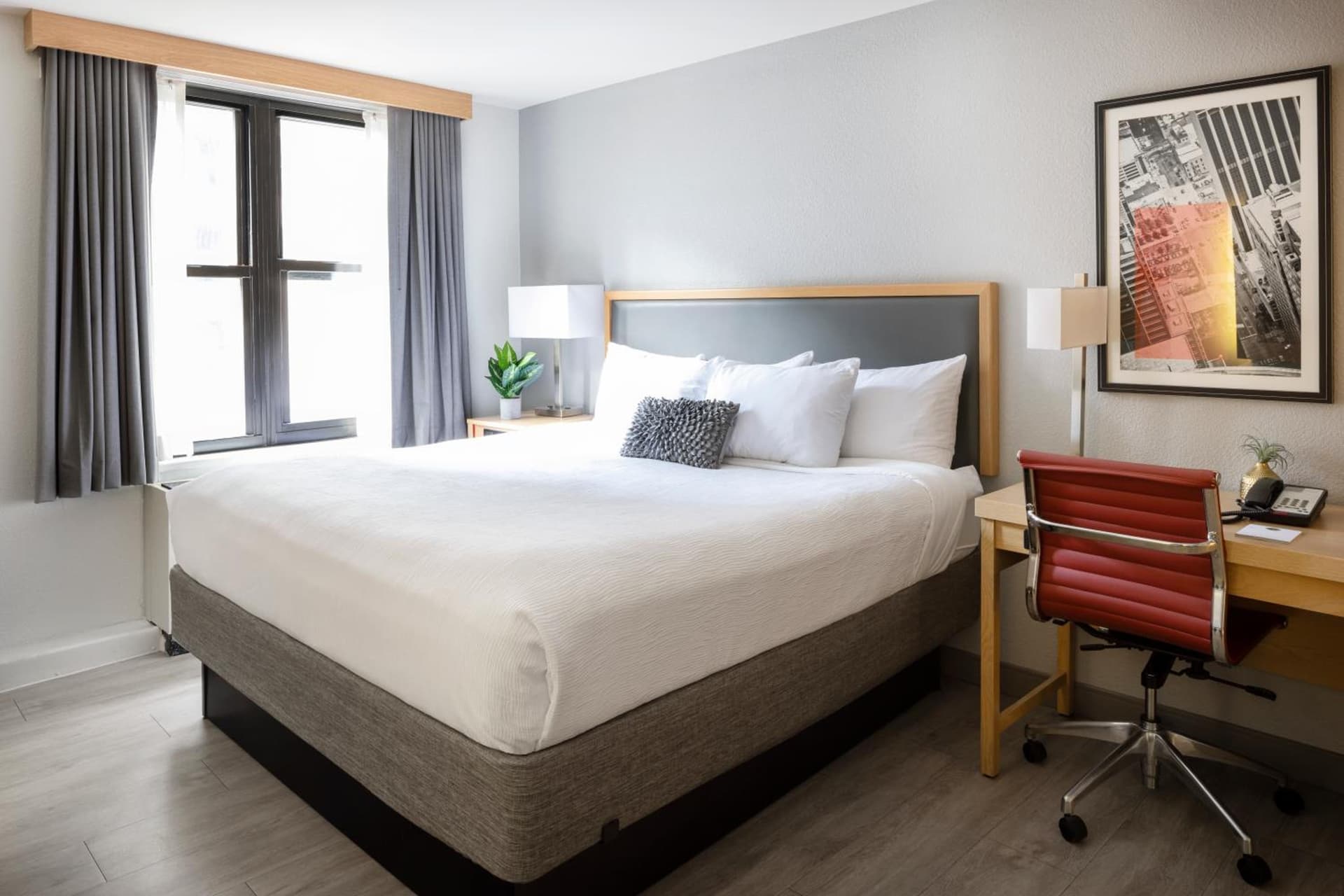 Hotel Saint Clair - Magnificent Mile gallery photo in Chicago, IL — image 11