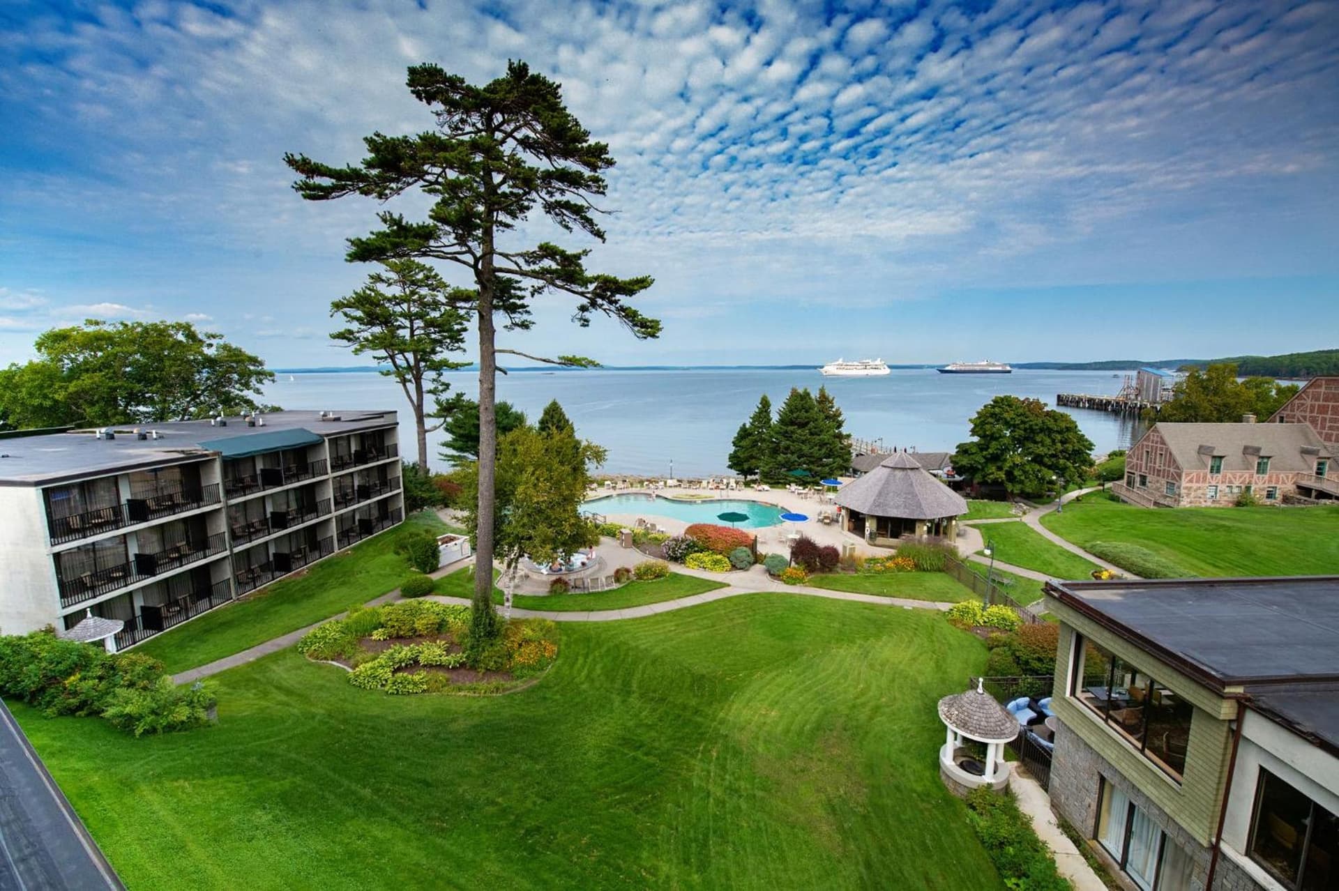 Holiday Inn Bar Harbor Regency Hotel by IHG property views in Bar Harbor — gallery photo 3