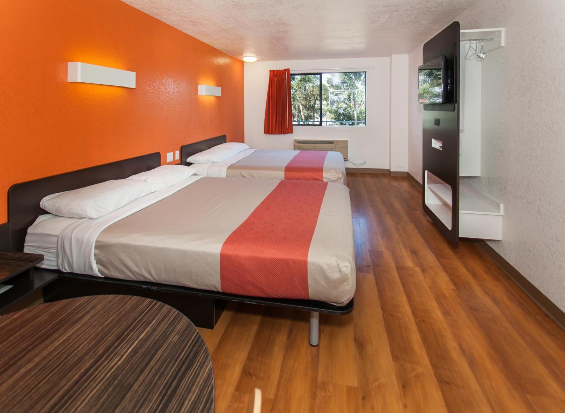 Motel 6-Los Angeles, CA - Los Angeles - LAX gallery photo in Inglewood, CA — image 22