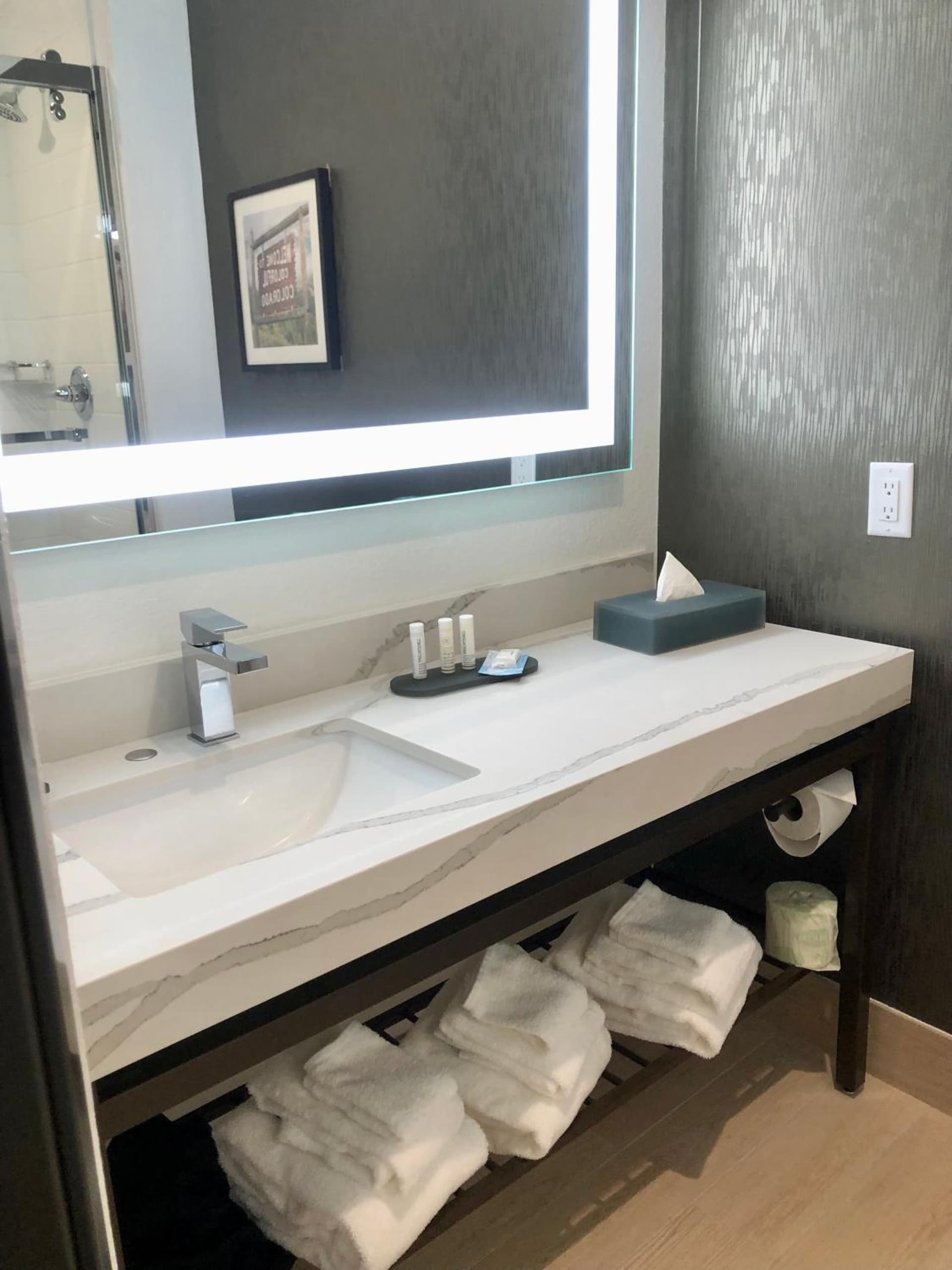 La Quinta Inn & Suites by Wyndham Denver Parker gallery photo in Parker, CO — image 29