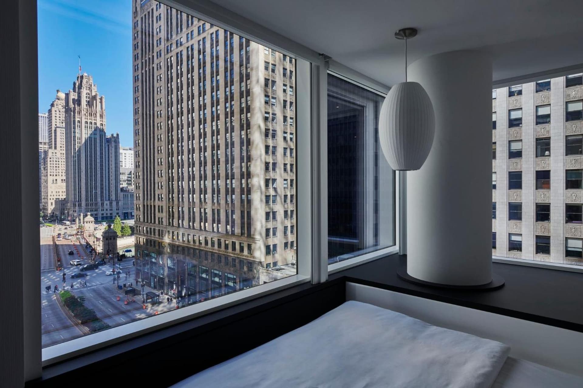 citizenM Chicago Downtown property views in Chicago, IL — gallery photo 3
