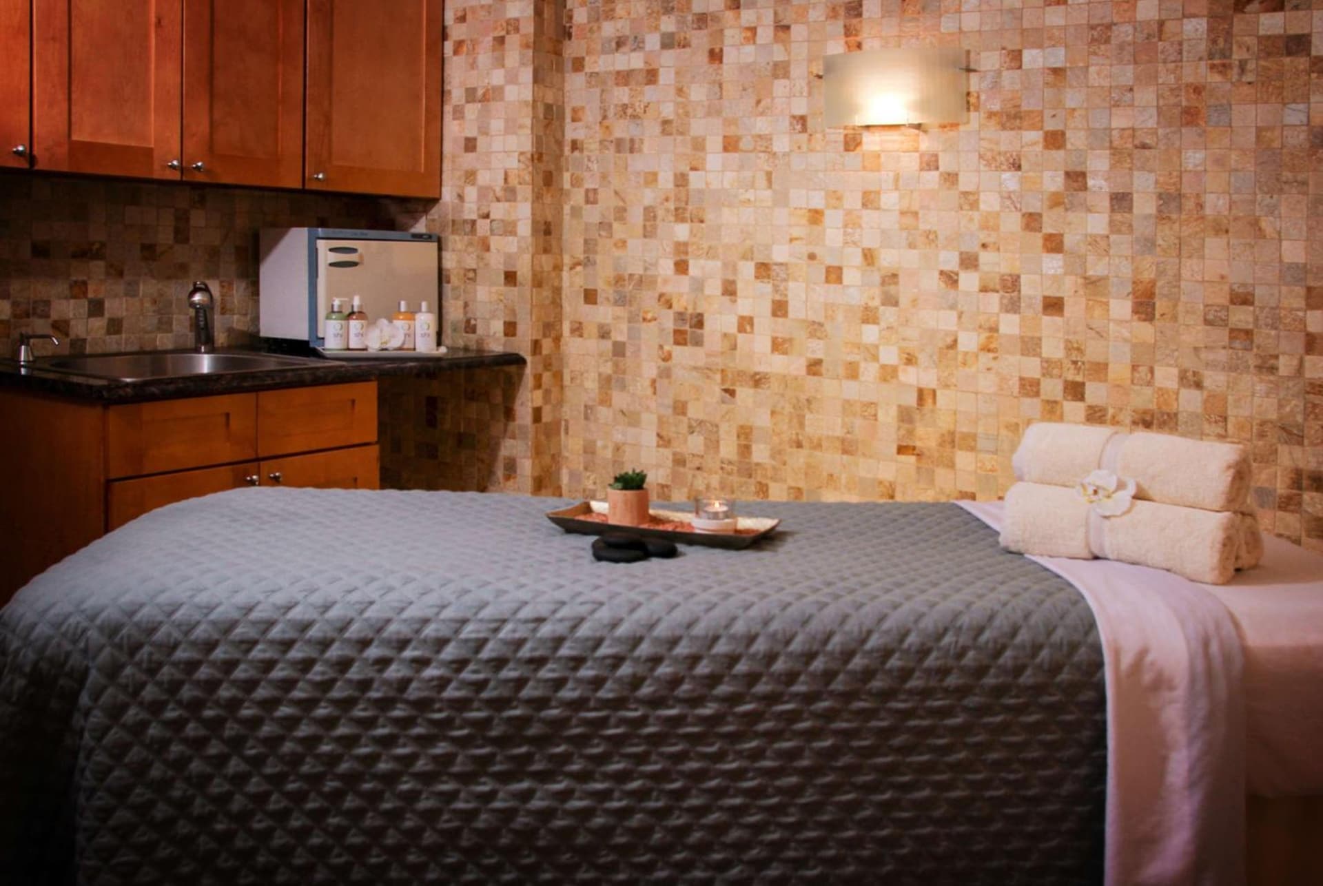 Viana Hotel and Spa, Trademark Collection by Wyndham gallery photo in Westbury, NY — image 44