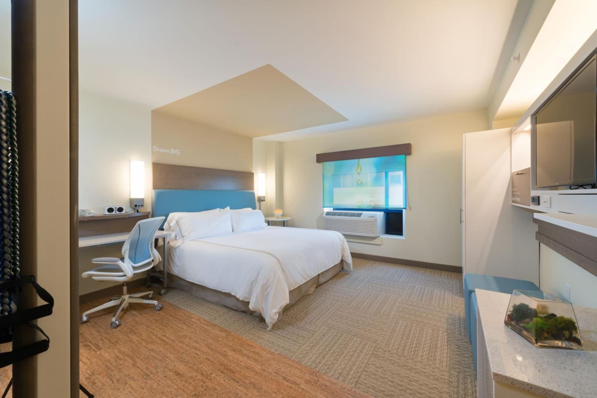 EVEN Hotel Norwalk by IHG property views in Norwalk, CT — gallery photo 3