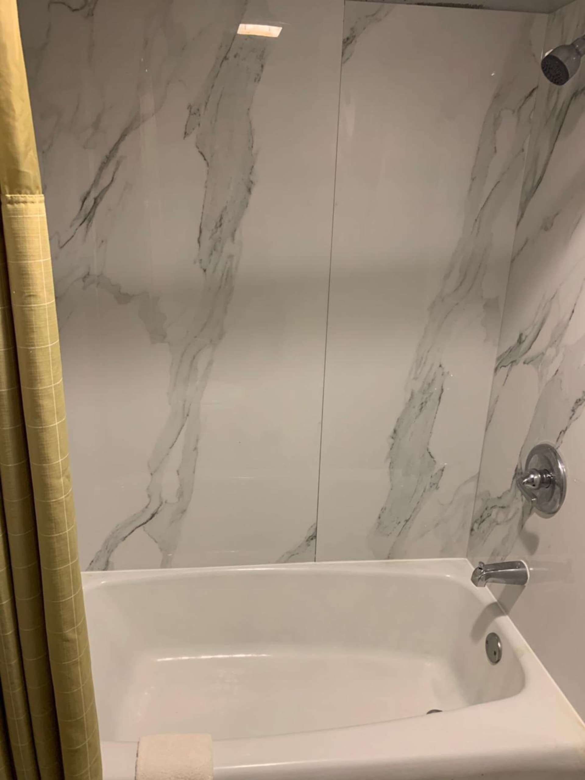 Executive Inn interior in Rusk, TX — gallery photo 2