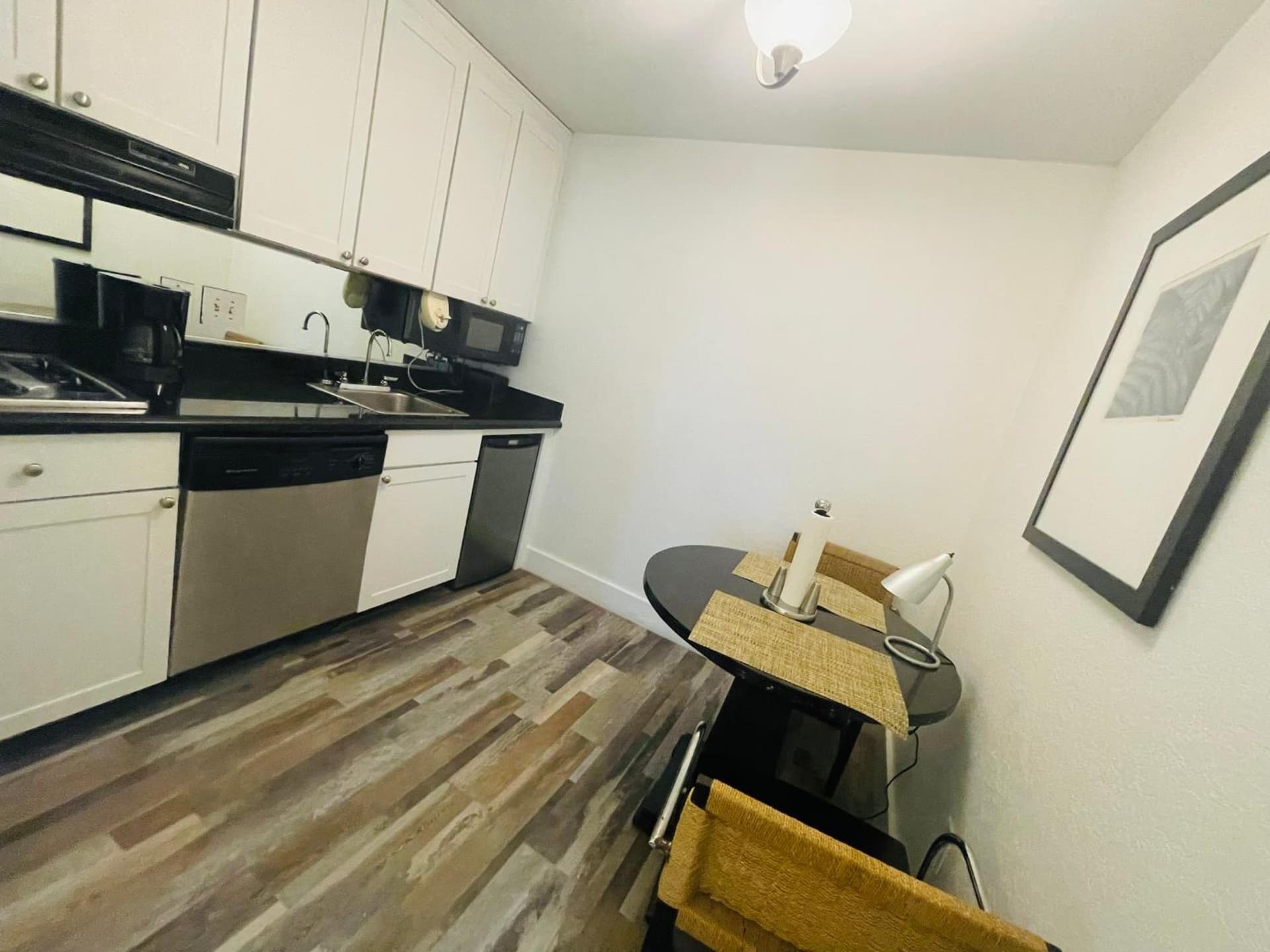 TAMPA BAY, BEACH step away, WIFI, FREE PARKING,POOLS, JACUZZI gallery photo in Ruskin, FL — image 41
