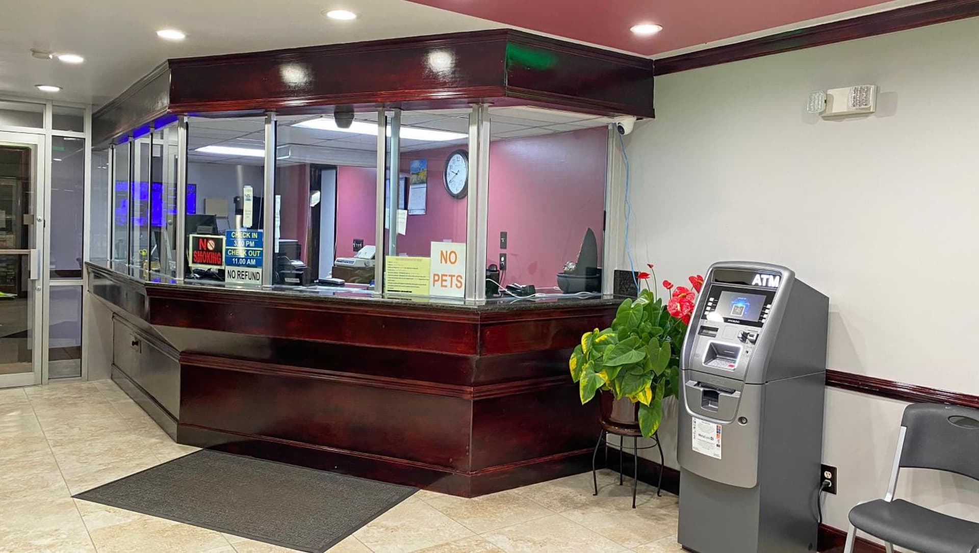 Express Inn Newport News interior in Newport News, VA — gallery photo 2