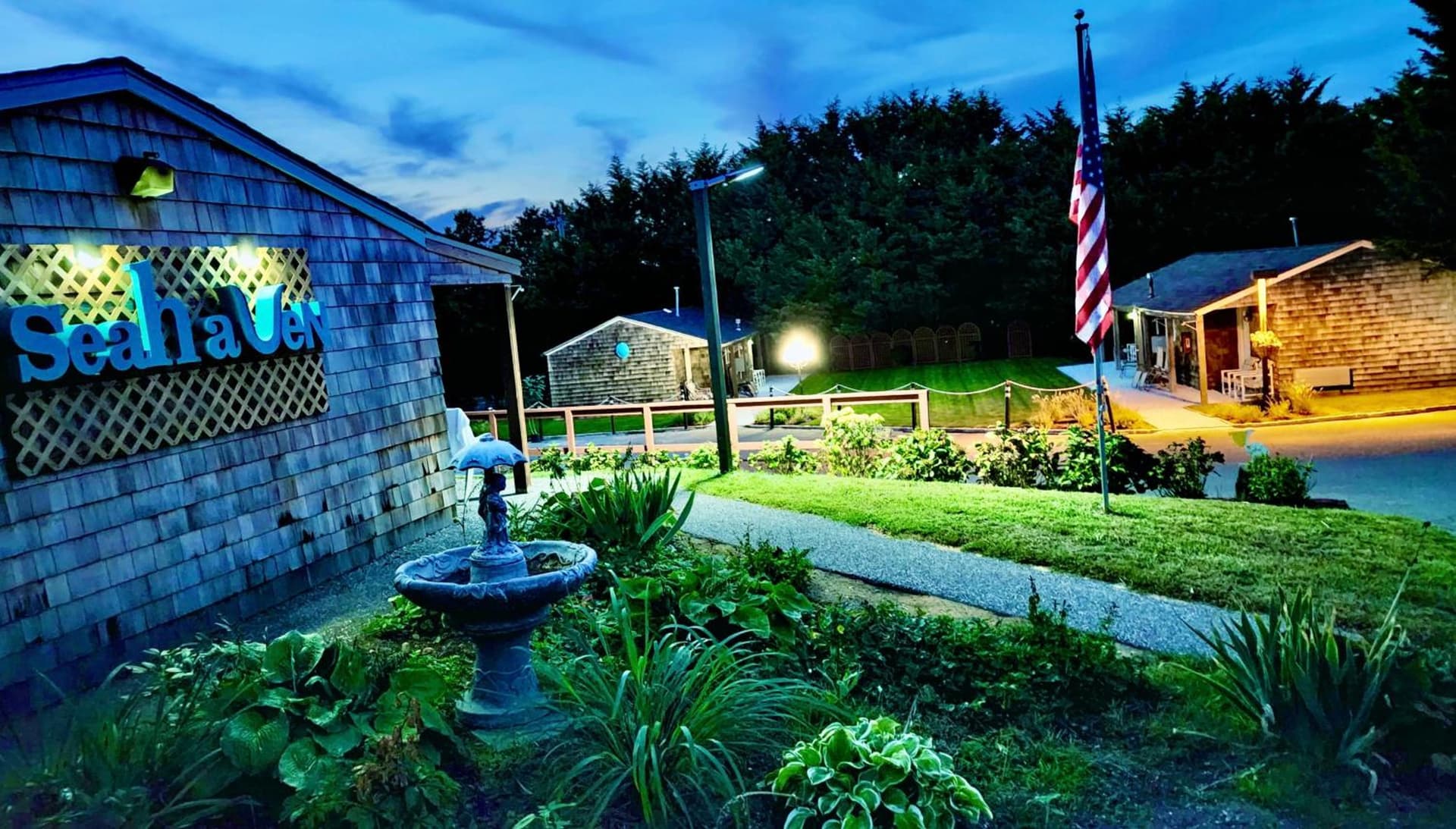 Sea Haven Resort Motel property views in Southampton, NY — gallery photo 3