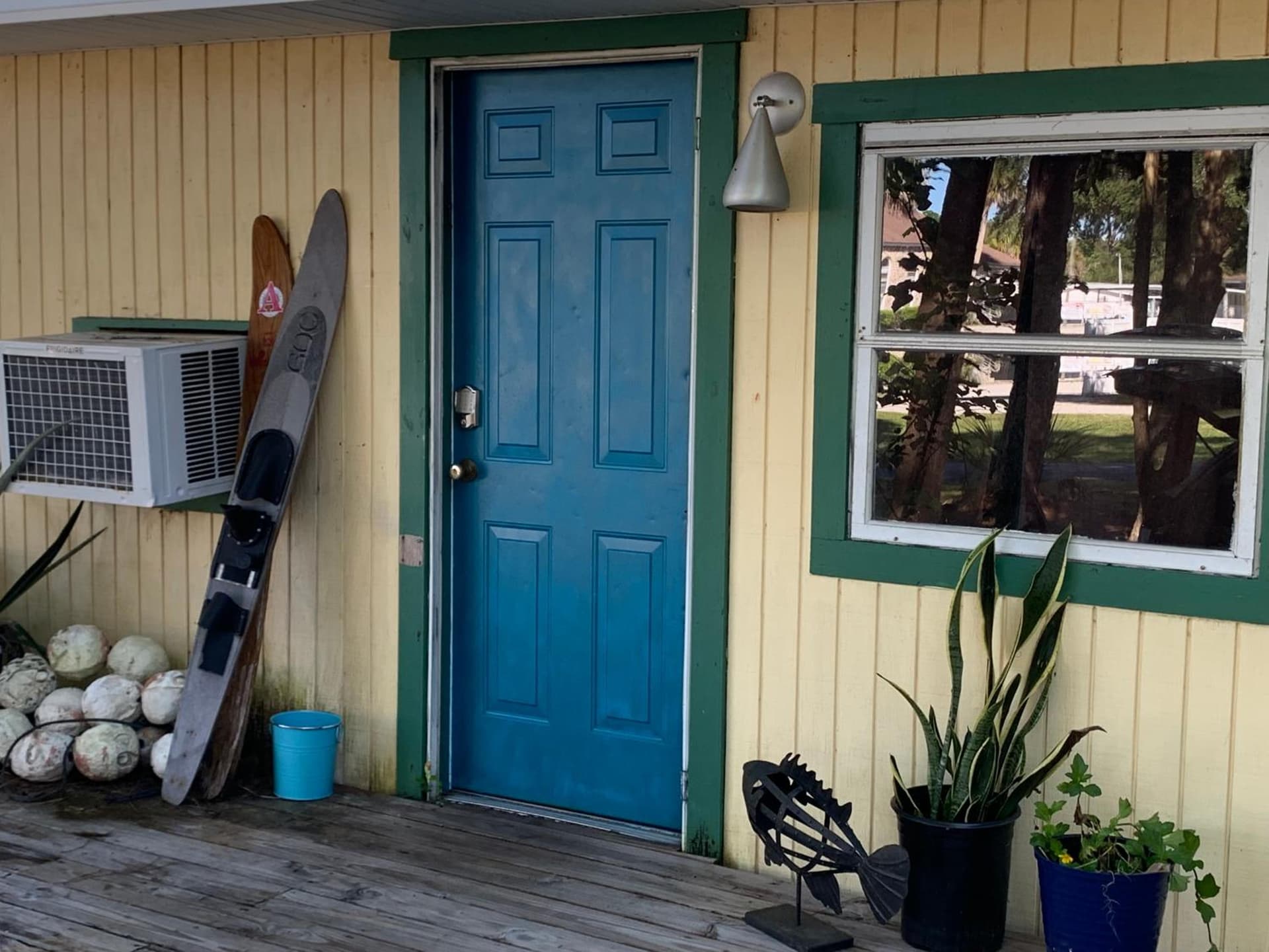 Nature Coast Inn & Cottages gallery photo in Inglis, FL — image 176