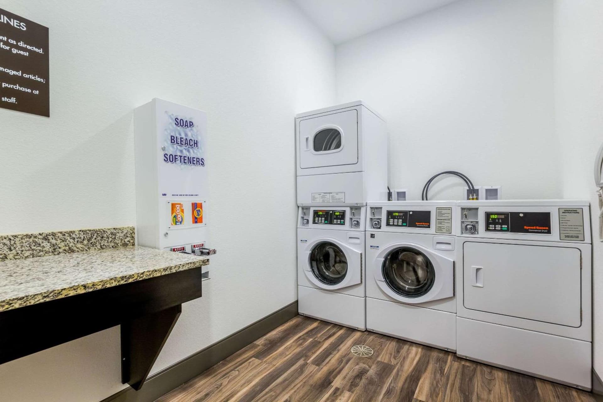MainStay Suites Winfield-Teays Valley gallery photo in Hurricane, WV — image 33
