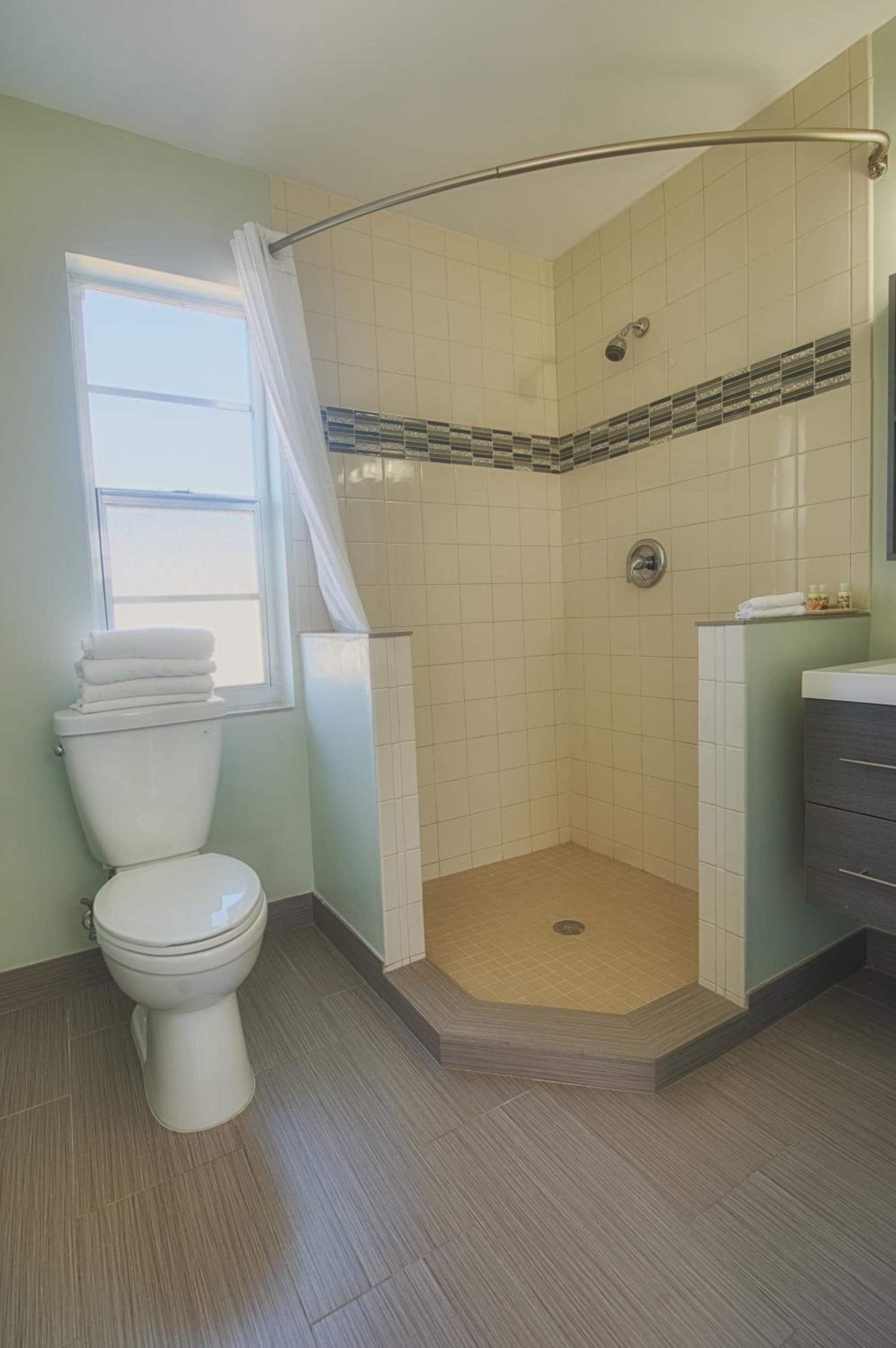 Hollywood Beachside Boutique Suite gallery photo in Hollywood, FL — image 22