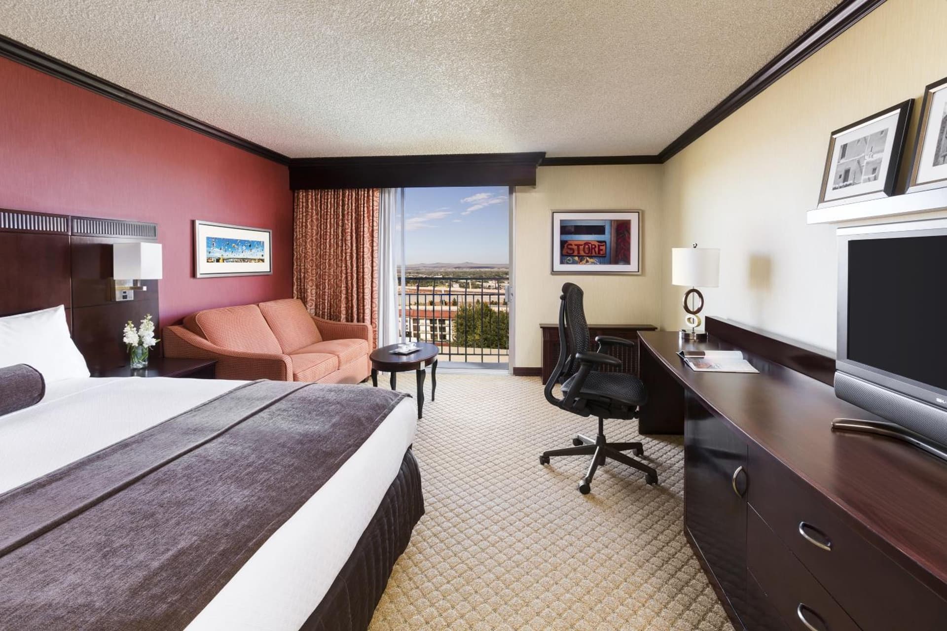Crowne Plaza Albuquerque by IHG interior in Albuquerque, NM — gallery photo 2