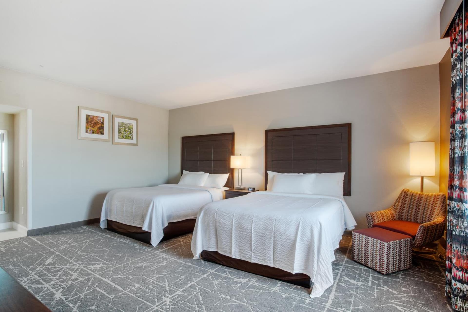 Orangewood Inn & Suites Kansas City Airport gallery photo in Kansas City, KS — image 43
