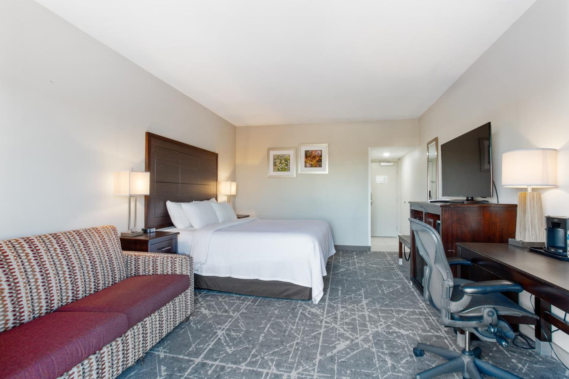 Orangewood Inn & Suites Kansas City Airport gallery photo in Kansas City, KS — image 36