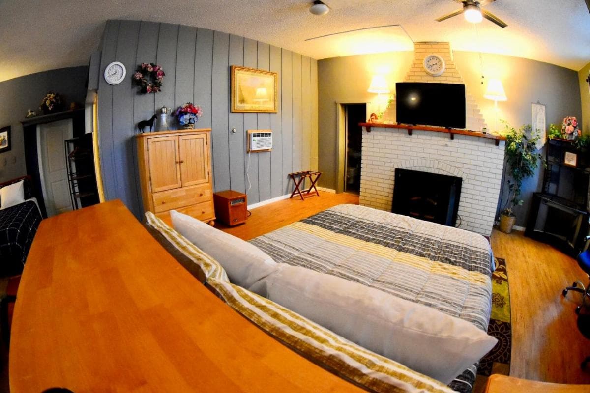 Salmon River Inn property views in Salmon, ID — gallery photo 3