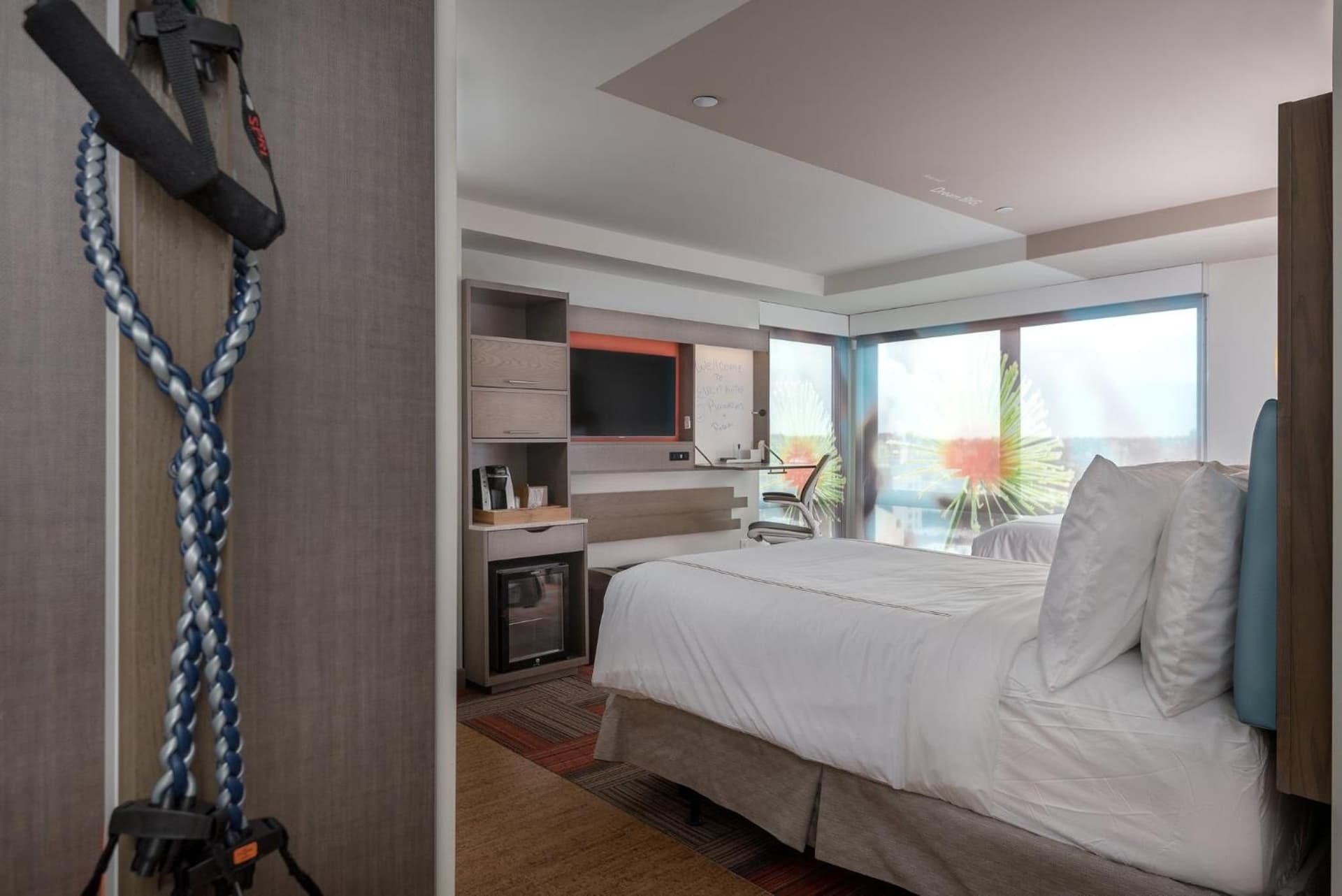 EVEN Hotel Brooklyn by IHG gallery photo in Brooklyn, NY — image 10