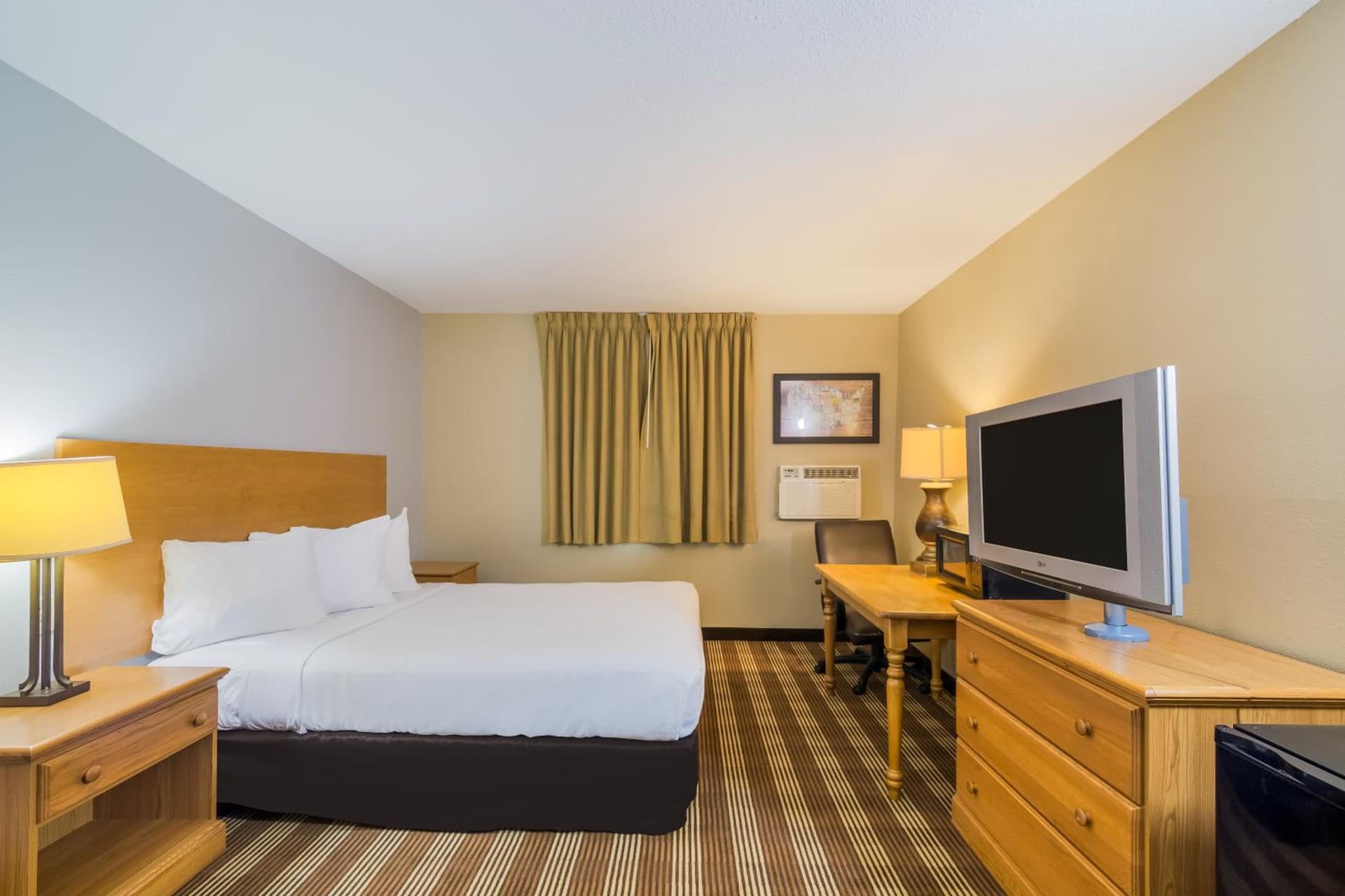 Americas Best Value Inn Fargo gallery photo in Fargo, ND — image 29