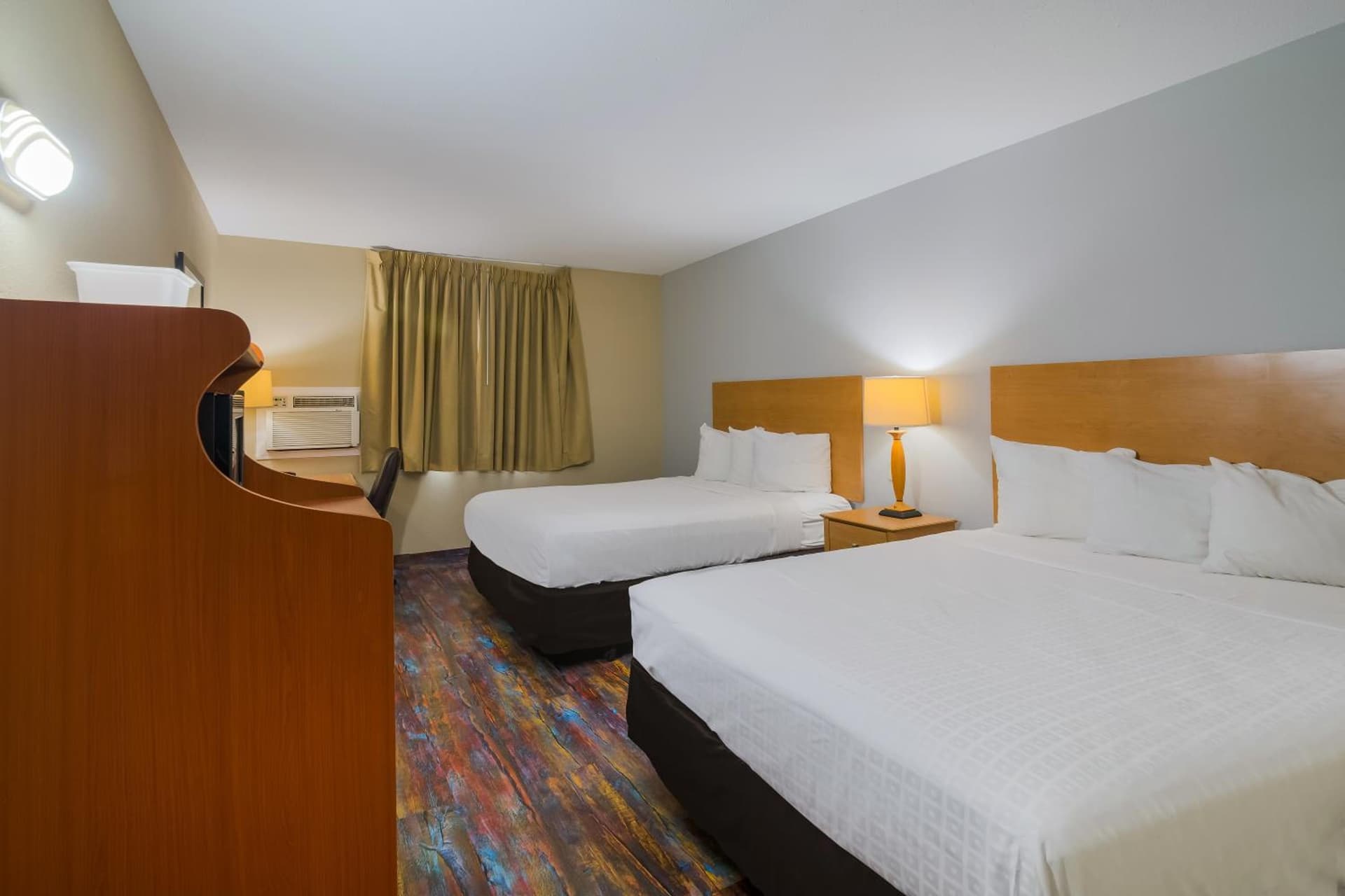 Americas Best Value Inn Fargo gallery photo in Fargo, ND — image 9