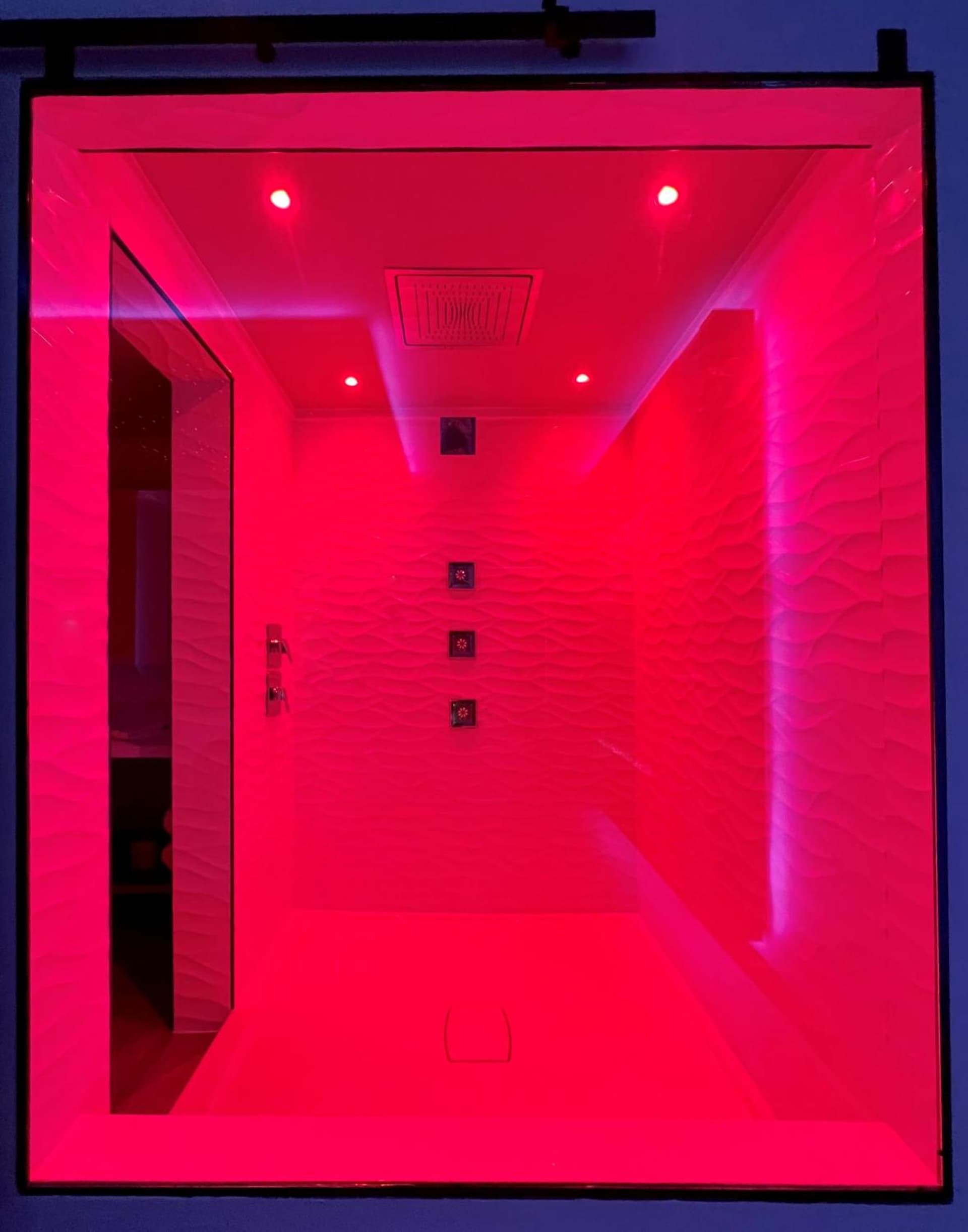 Imperial Suites, Adults Only gallery photo in Jackson, MS — image 63