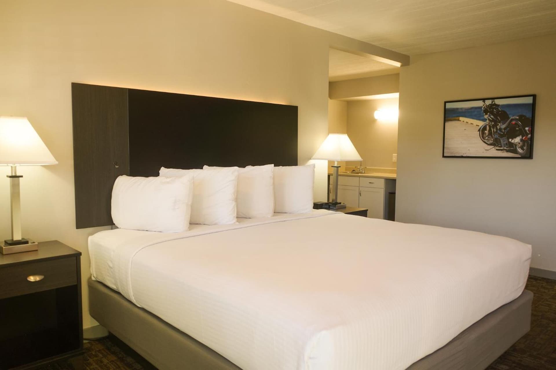 Americana Modern Hotel gallery photo in Redding, CA — image 9