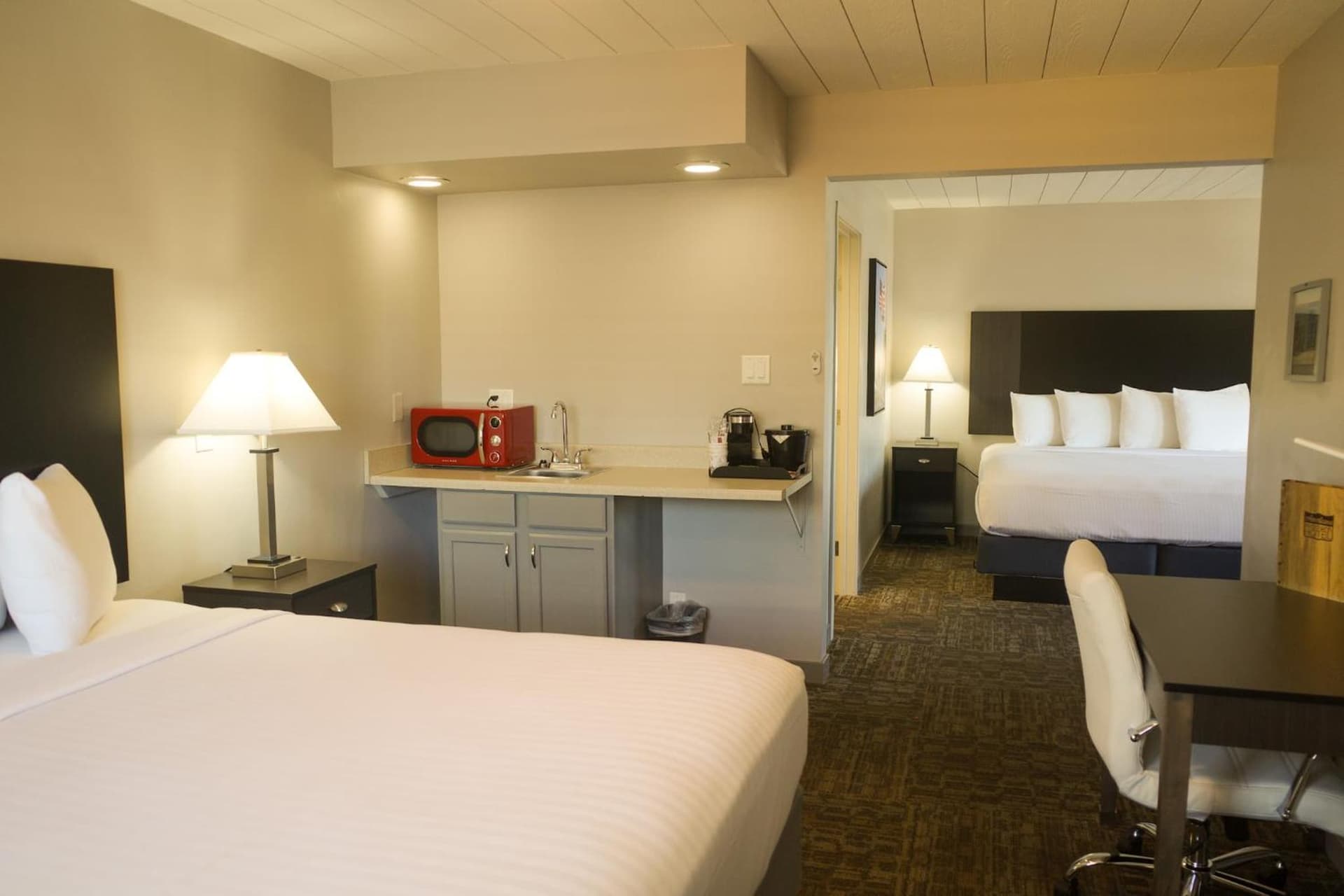 Americana Modern Hotel gallery photo in Redding, CA — image 32