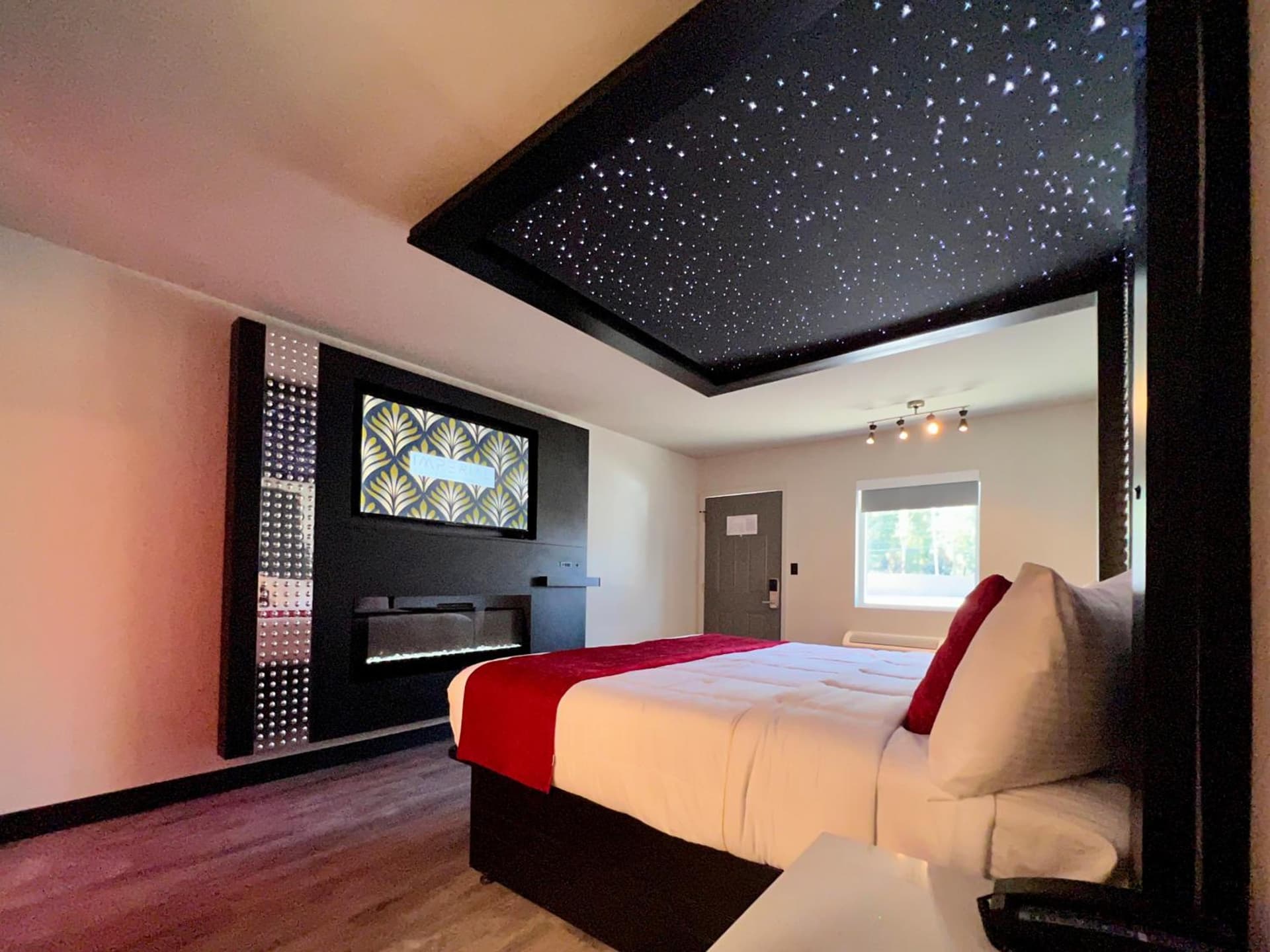 Imperial Suites, Adults Only gallery photo in Jackson, MS — image 47