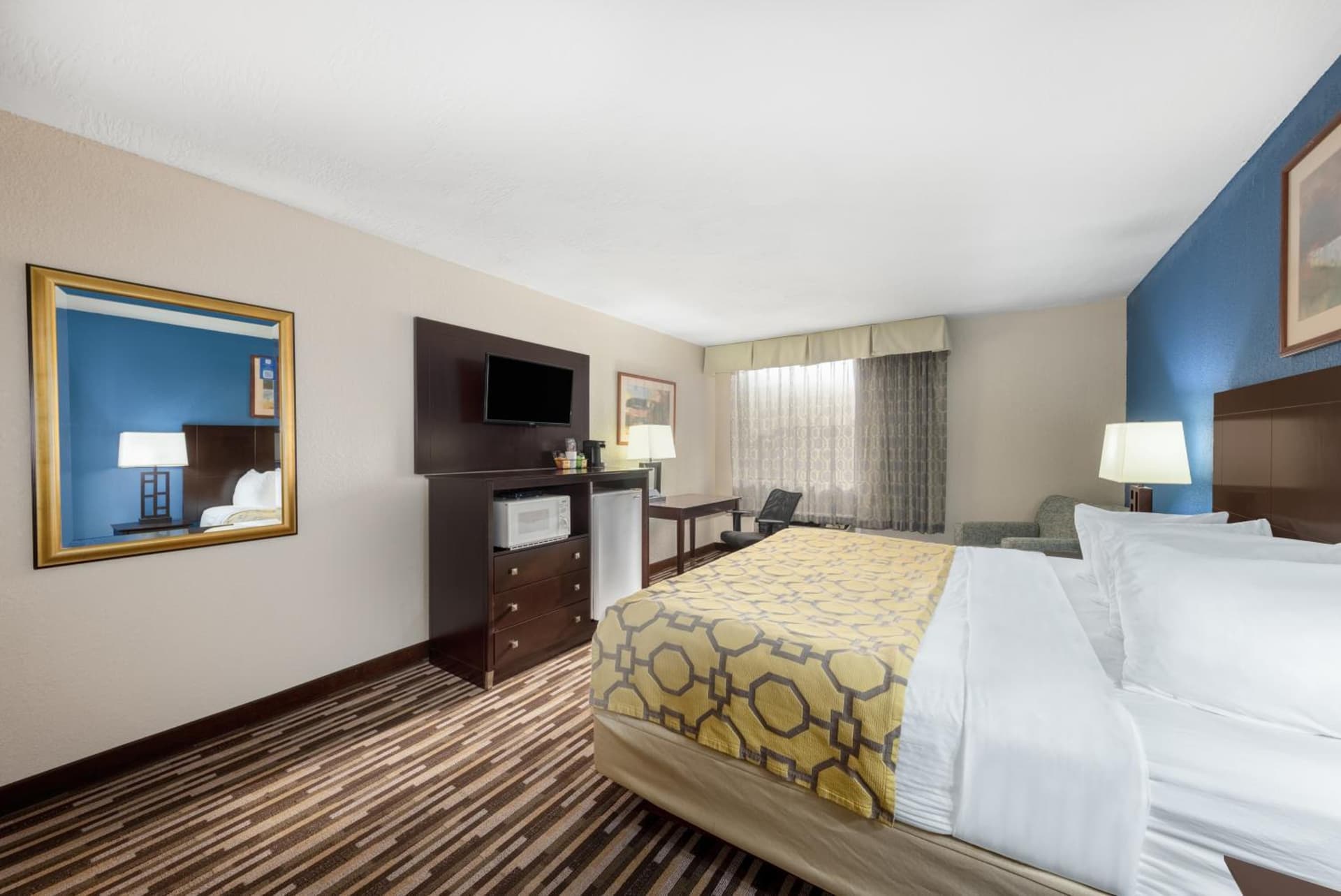 Baymont by Wyndham Springfield South Hwy 65 gallery photo in Springfield, MO — image 27
