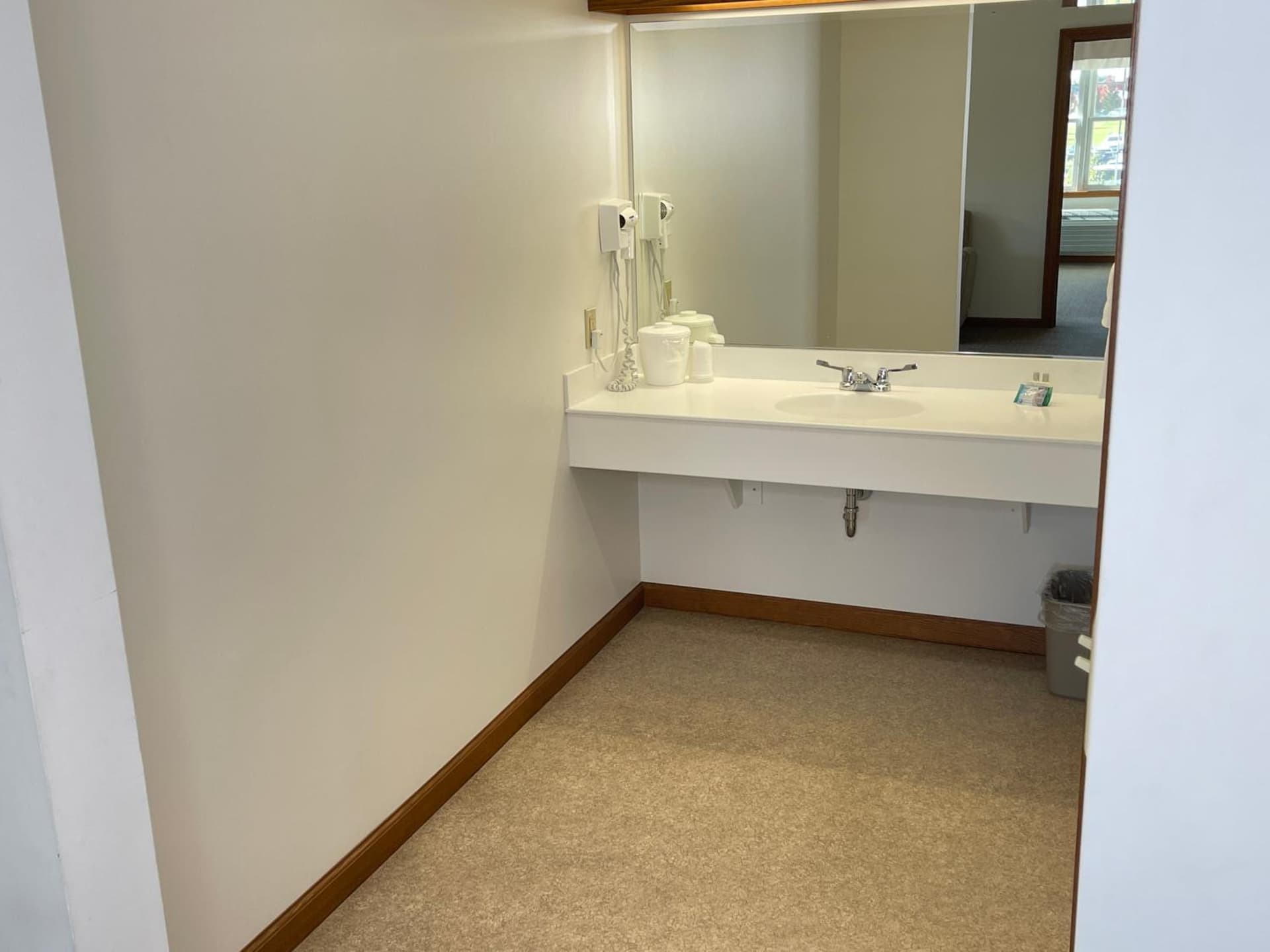 Farmstead Inn and Conference Center gallery photo in Shipshewana, IN — image 79